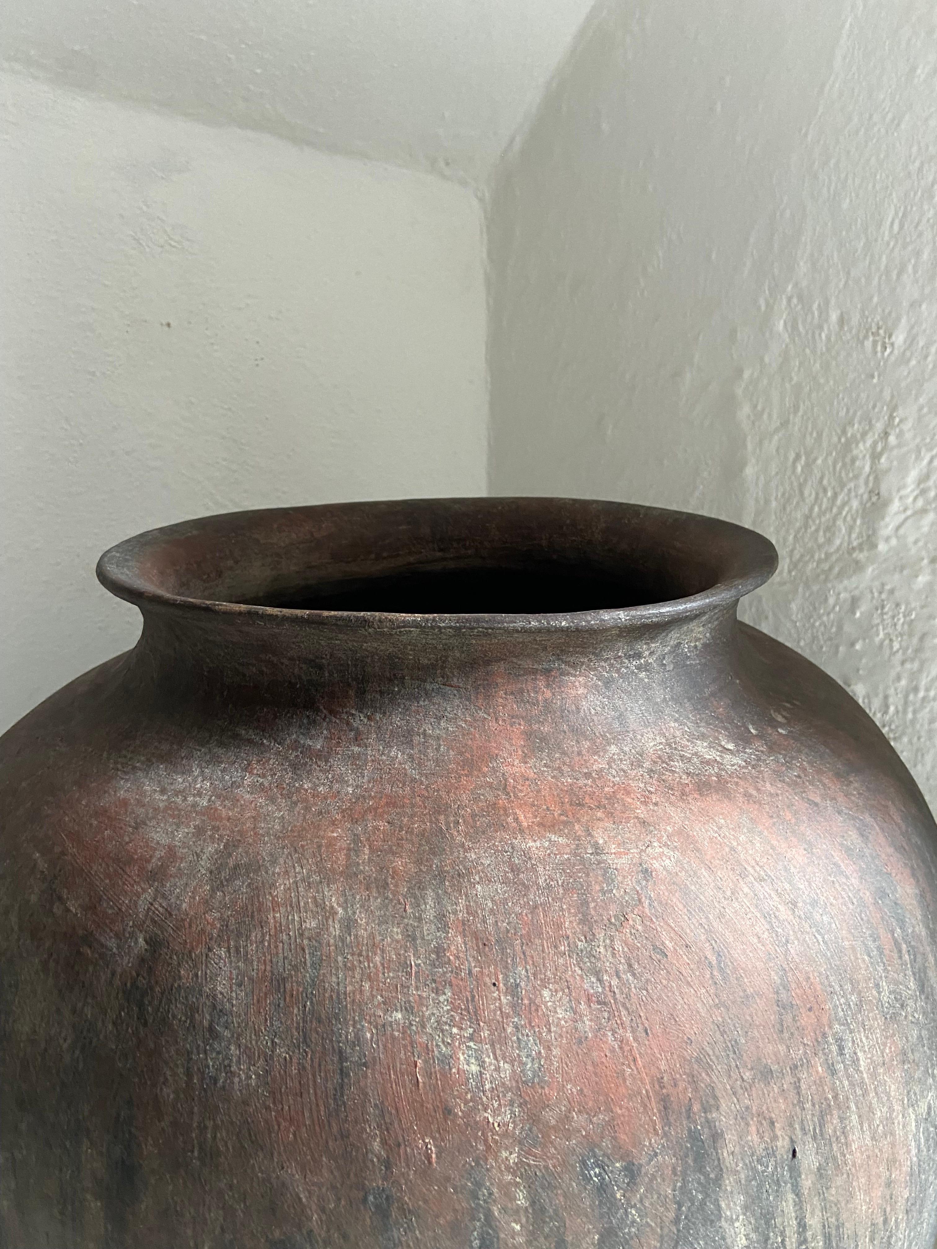 Mid-20th Century Ceramic Pot from Mexico 1