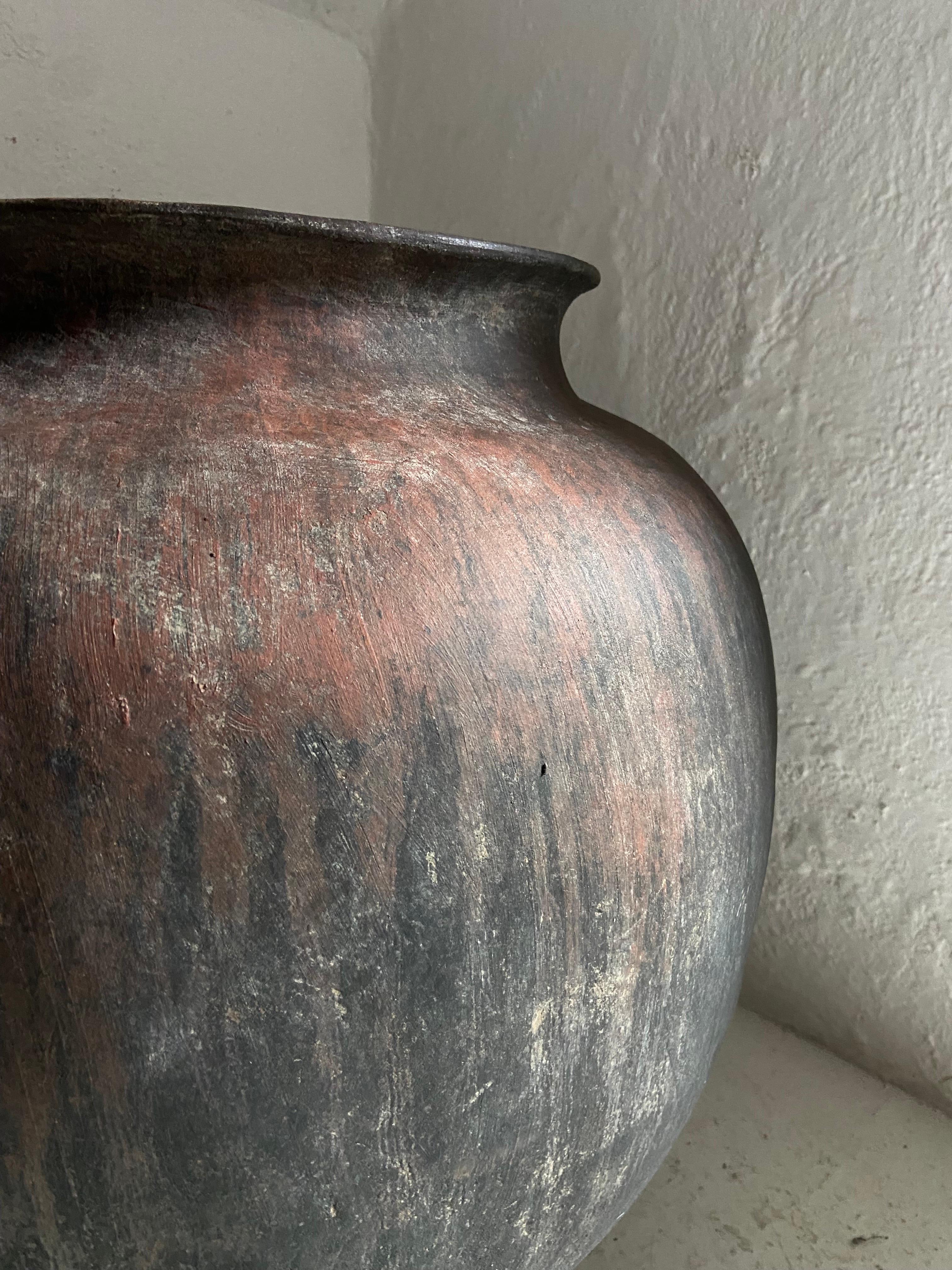 Mid-20th Century Ceramic Pot from Mexico 2