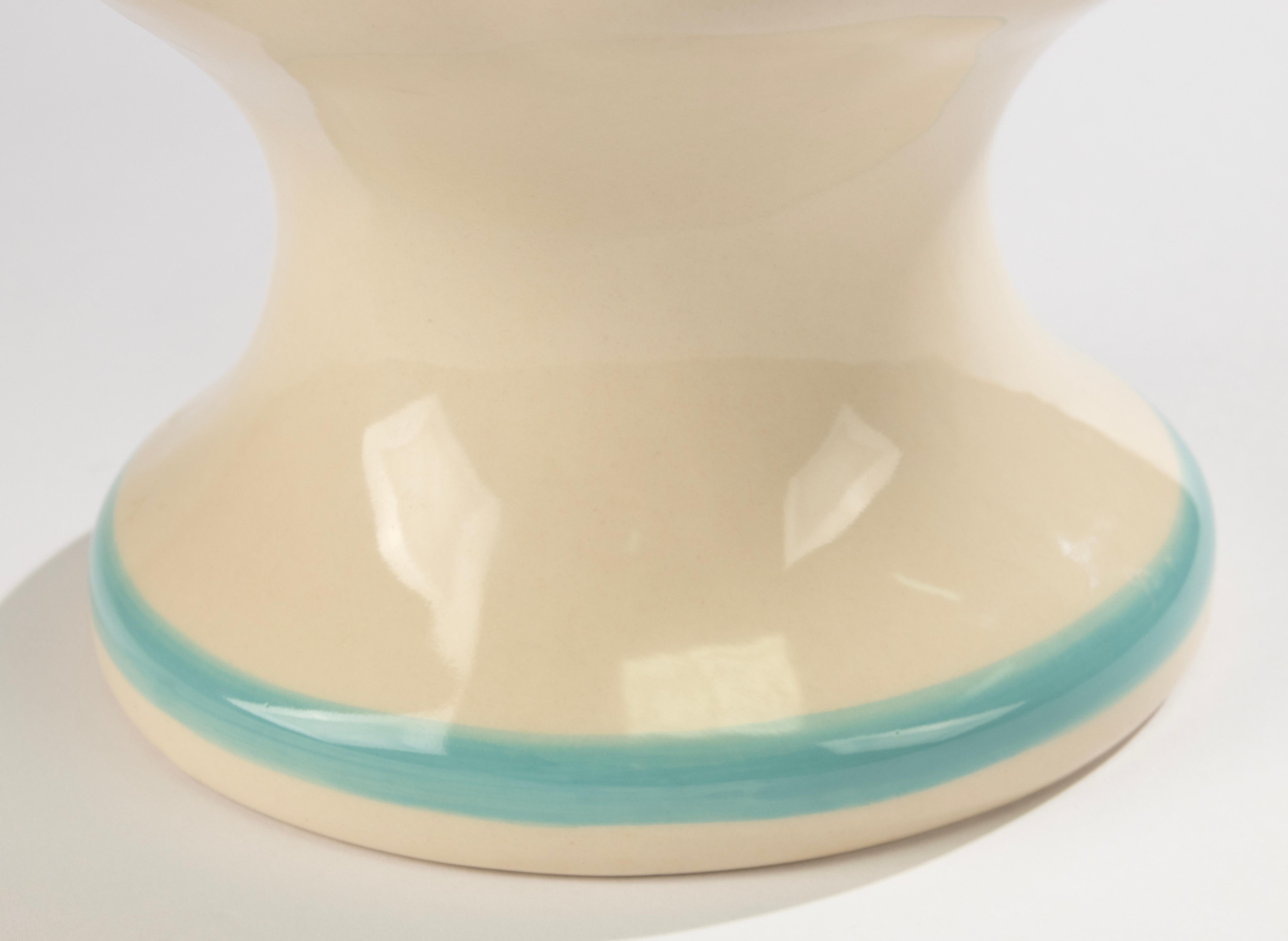 Vase en céramique du milieu du 20e siècle - Vallauris AM - Décoré à la main - Visages cubistes en vente 8