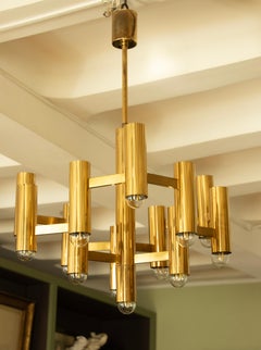 Mid 20th Century Chandelier - Sciolari Attributed - Brass Colored Metal