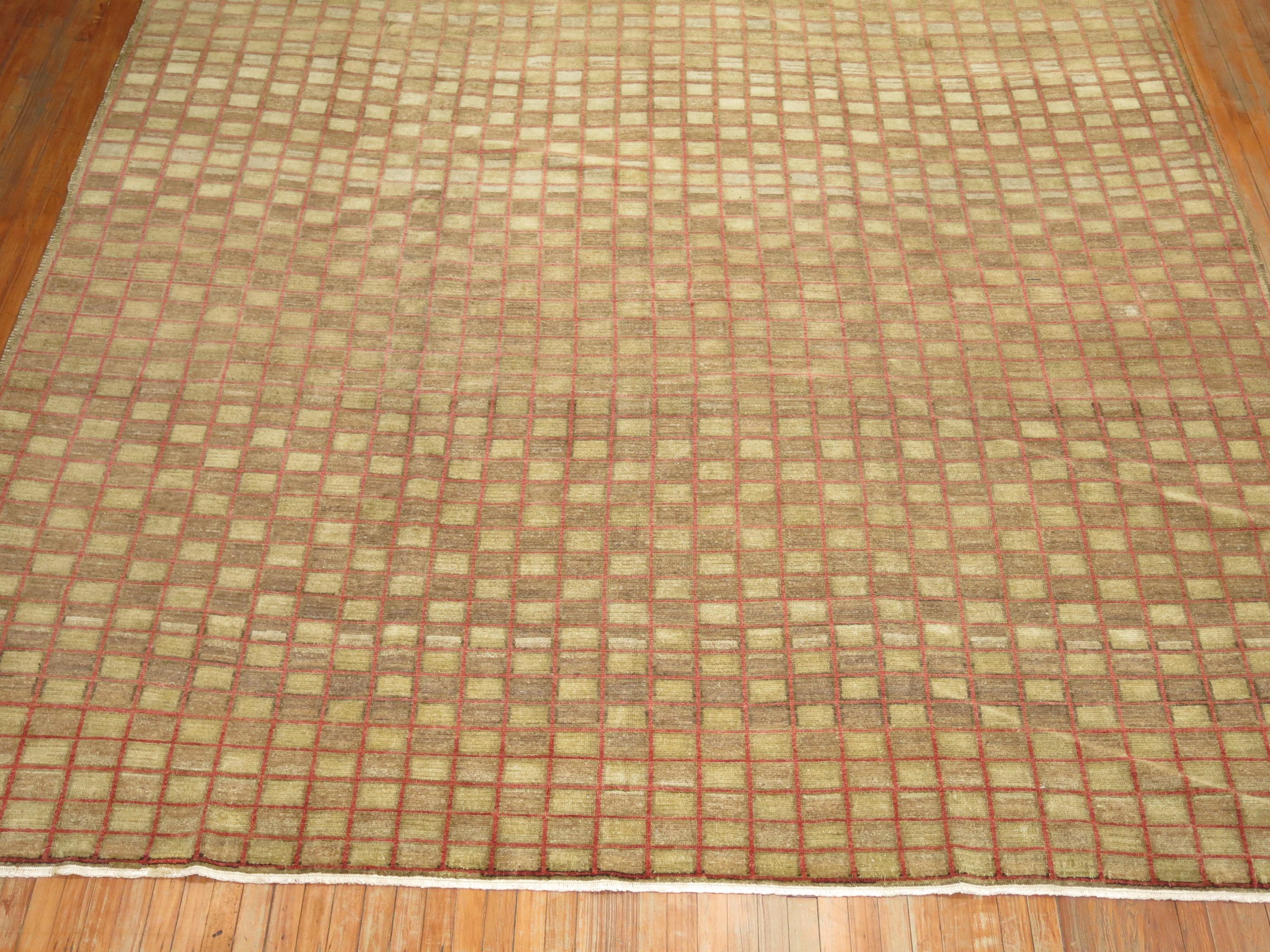 Mid-20th Century Checkered Vintage Turkish Anatolian Brown Room Size Rug For Sale 6