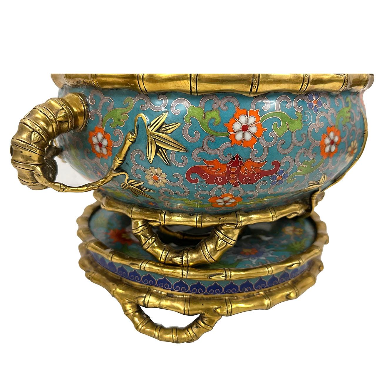 Mid-20th Century Chinese Antique Hand made Cloisonne Incense Burner In Good Condition In Pomona, CA