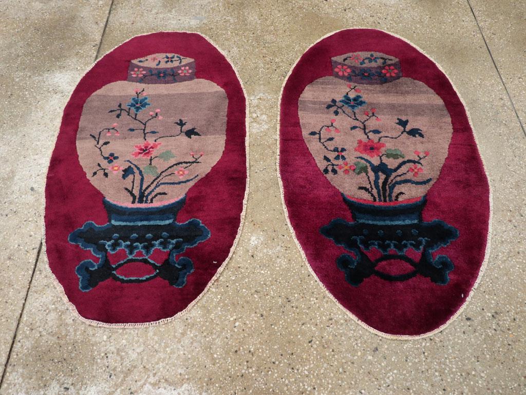 Hand-Knotted Mid-20th Century Chinese Art Deco Oval Throw Rugs For Sale