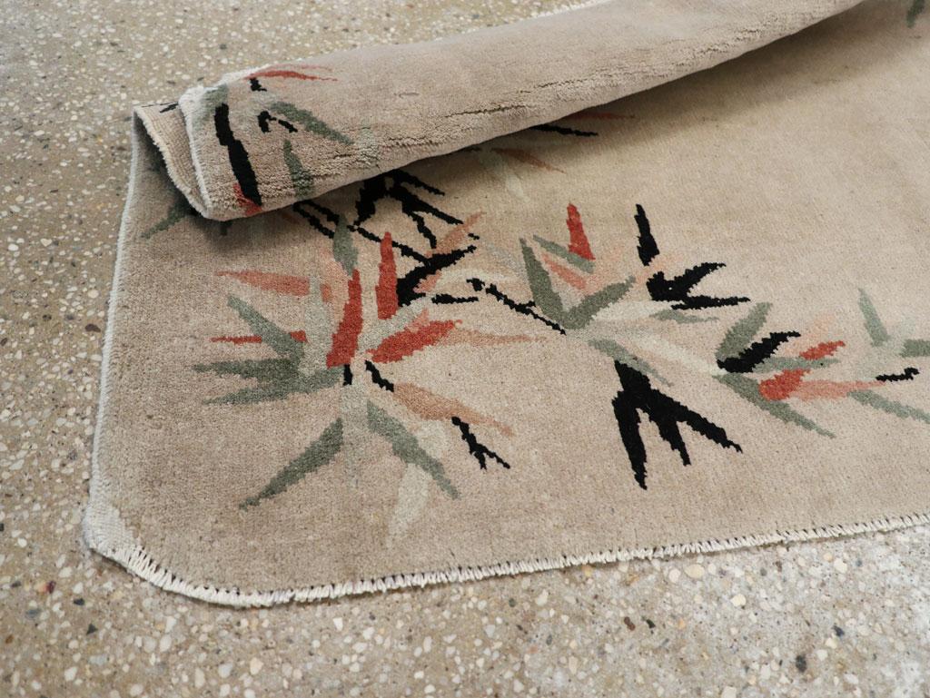 Mid-20th Century Chinese Art Deco throw rugs For Sale 5