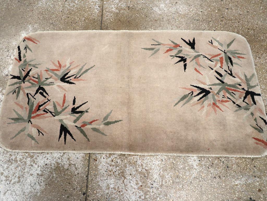 Tapis chinois Art déco du milieu du 20e siècle en vente 6