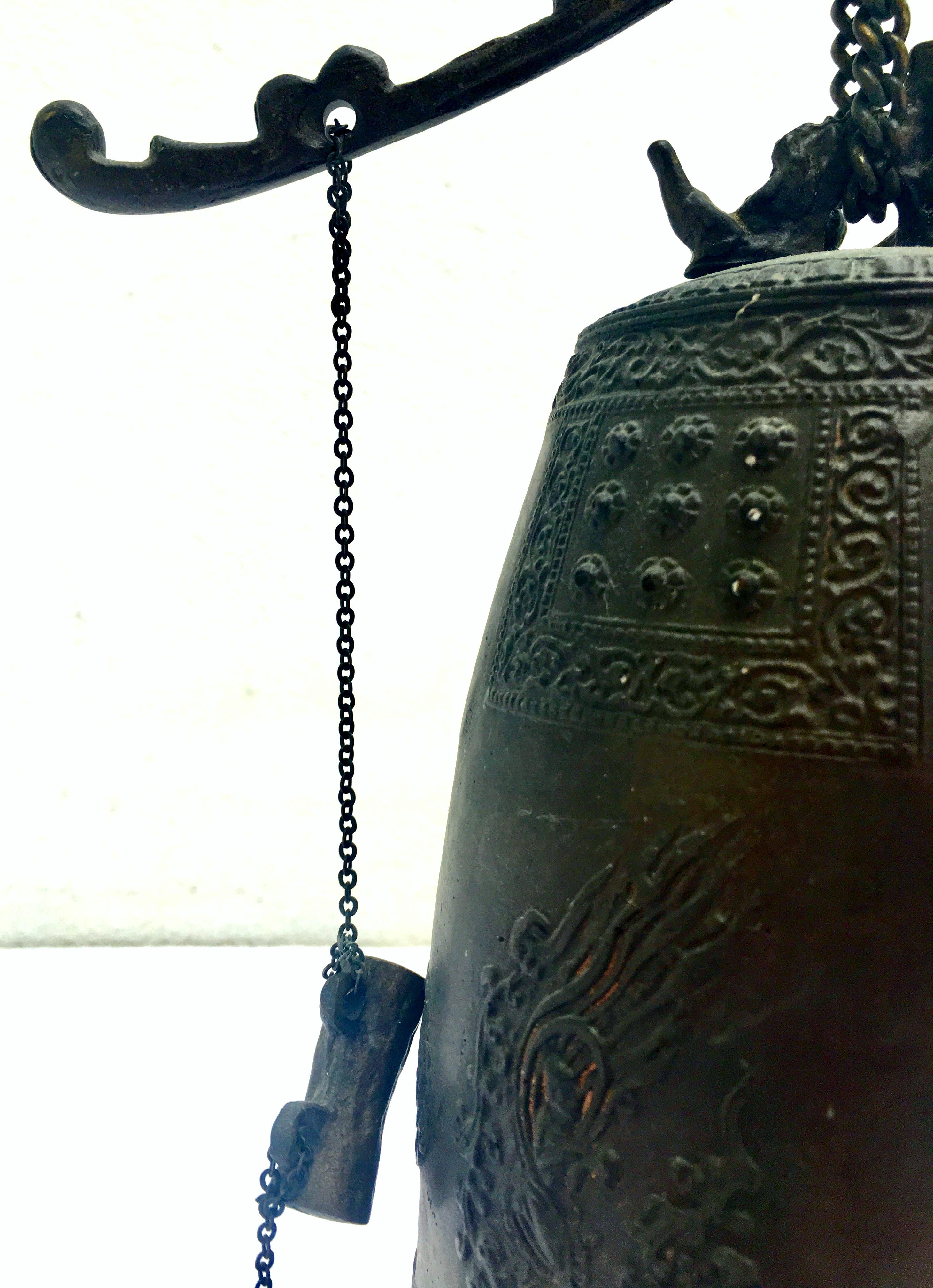 Mid-20th Century Chinese Bronze Sculptural Dragon Large Gong Bell 1