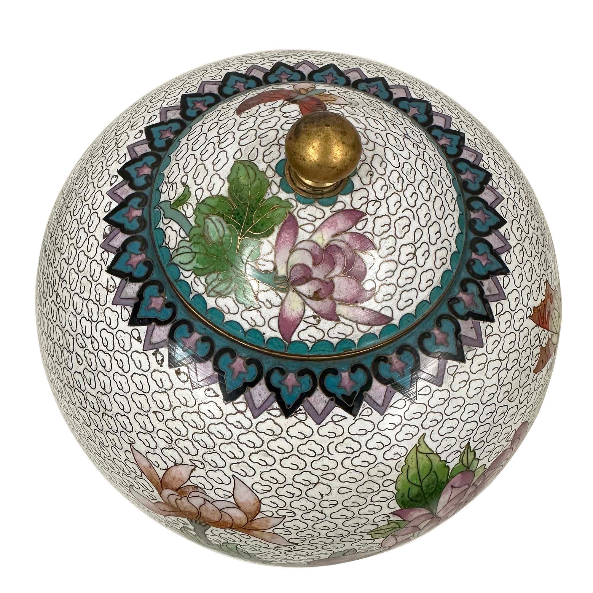 Mid-20th Century Chinese Cloisonne Ginger Jar with Chrysanthemums and Butterfly For Sale 1