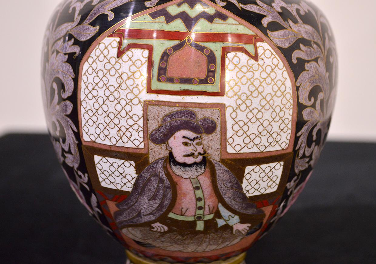 Mid-20th Century Chinese Cloisonné Vase For Sale 5
