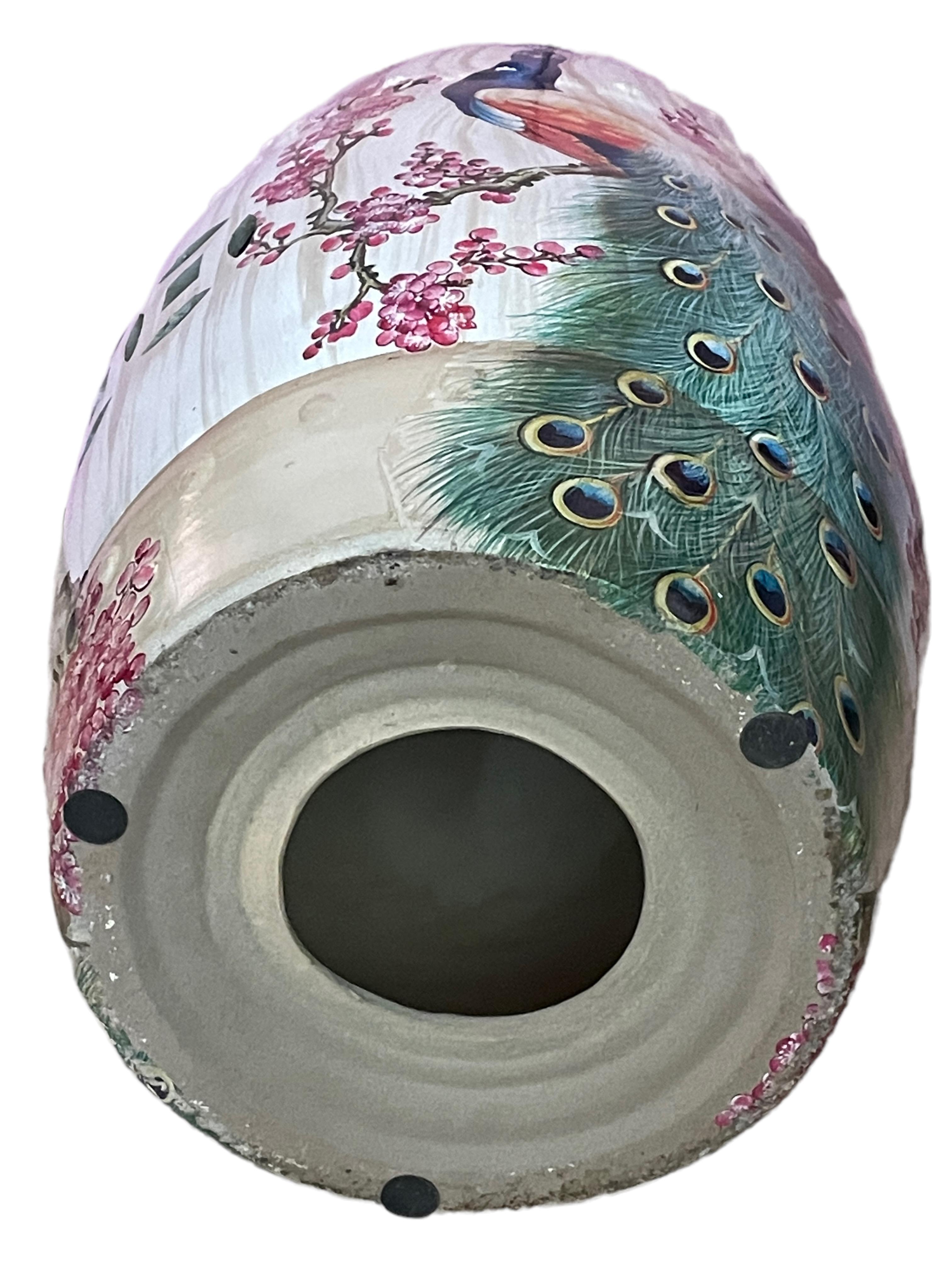 Tabouret de jardin peint à la main, siège en forme de pot de fleurs, exporté de Chine, milieu du 20e siècle en vente 2