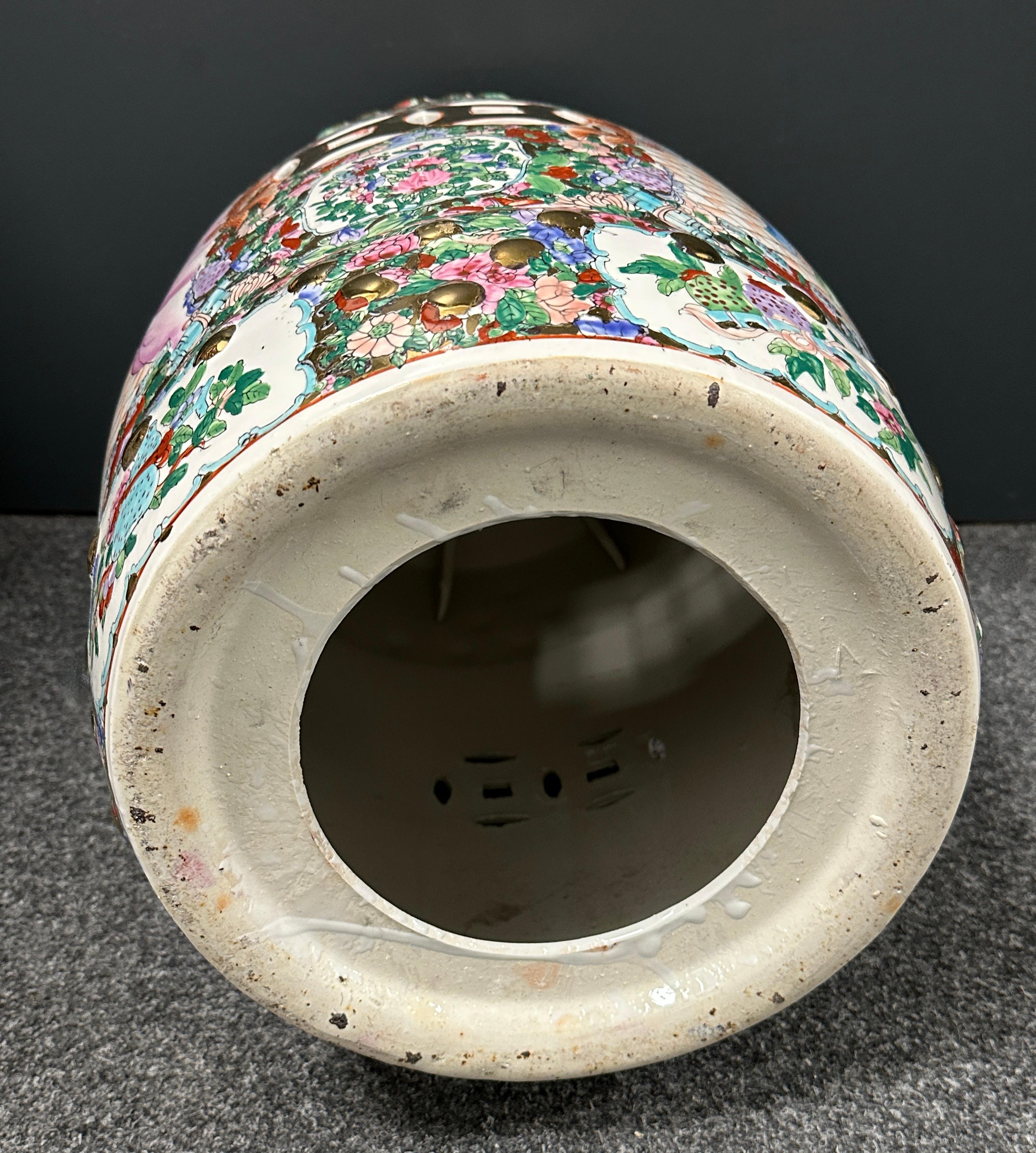 Mid-20th Century Chinese Export Hand-Painted Garden Stool Flower Pot Seat 4