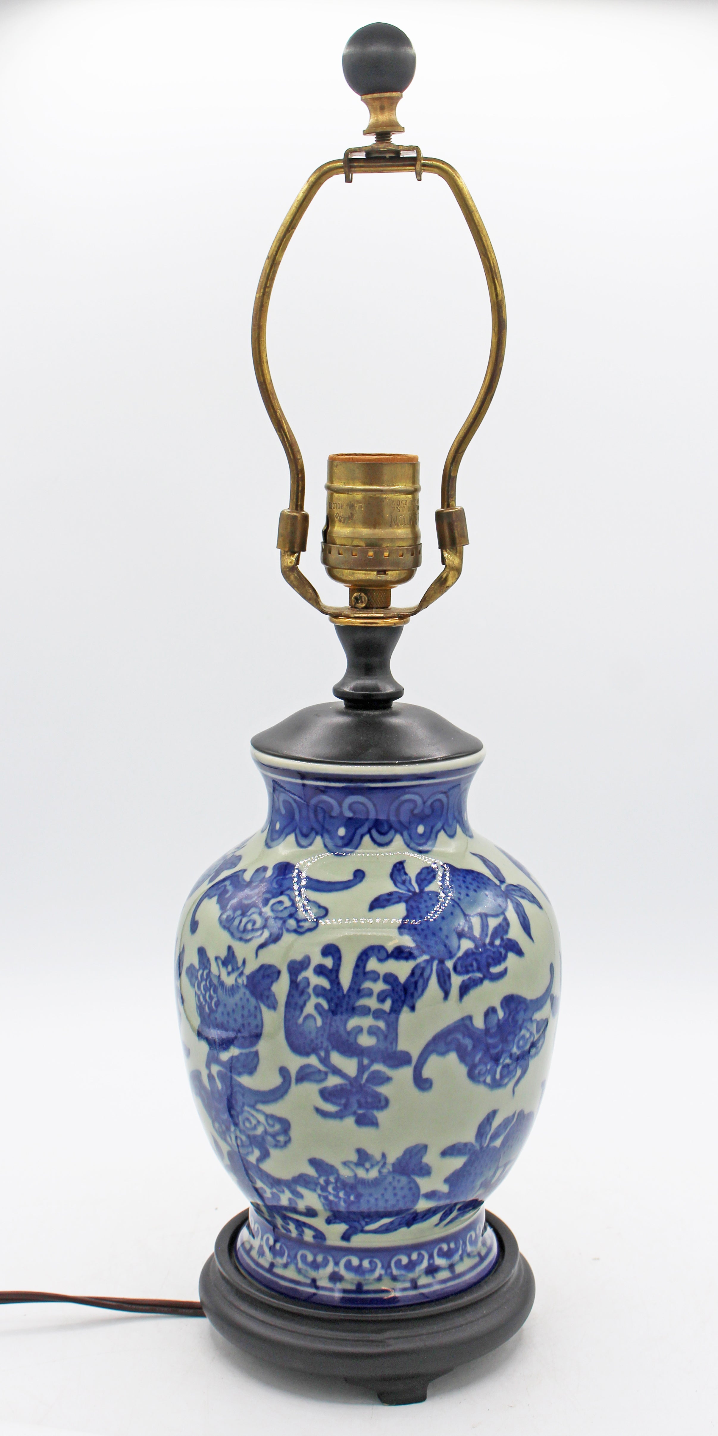 Mitte des 20. Jahrhunderts Chinesisch Export Porzellan Vase montiert als Lampe