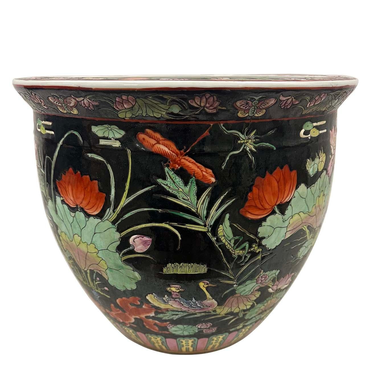 Bracelet/plante chinois Famille Noire en porcelaine du milieu du 20e siècle Bon état - En vente à Pomona, CA