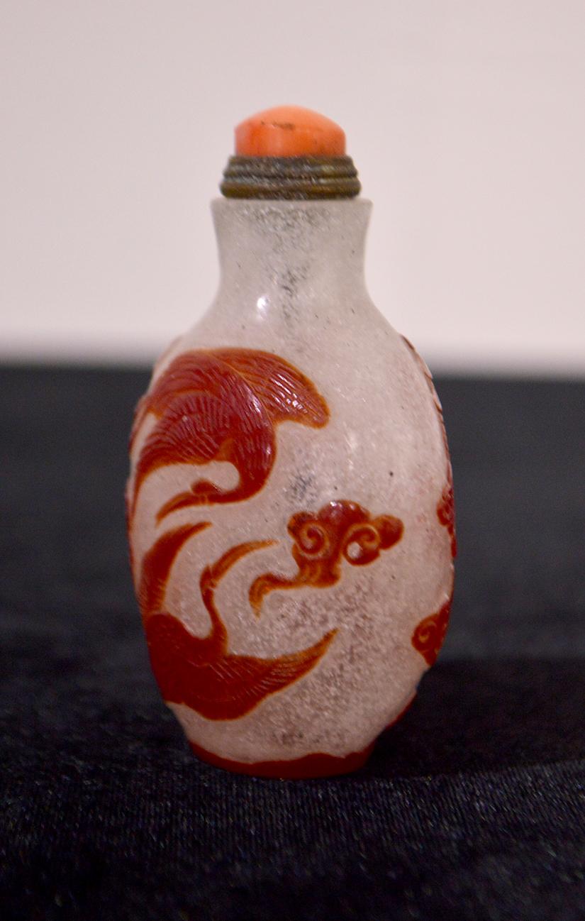 Chinoiserie Mid-20th Century Chinese Glass Snuff Bottle For Sale