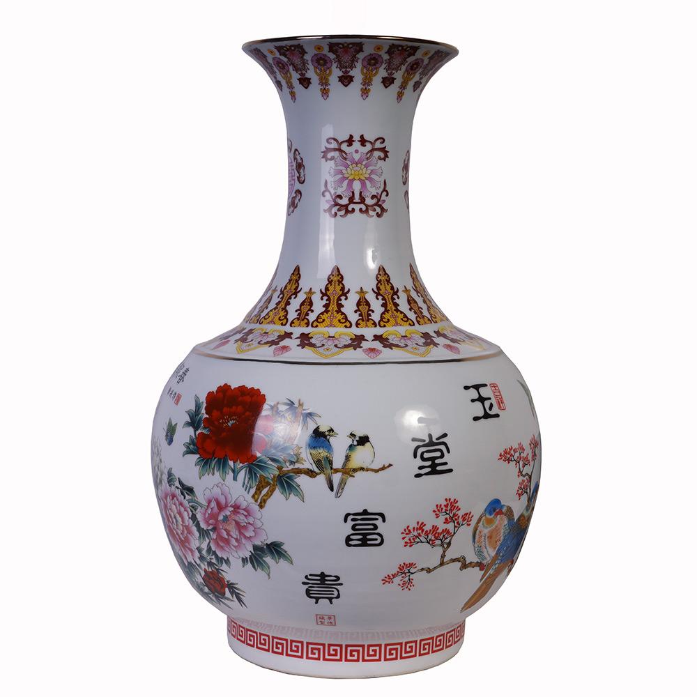 Mitte des 20. Jahrhunderts Chinesische Handmalerei Porzellan Vase im Angebot 2