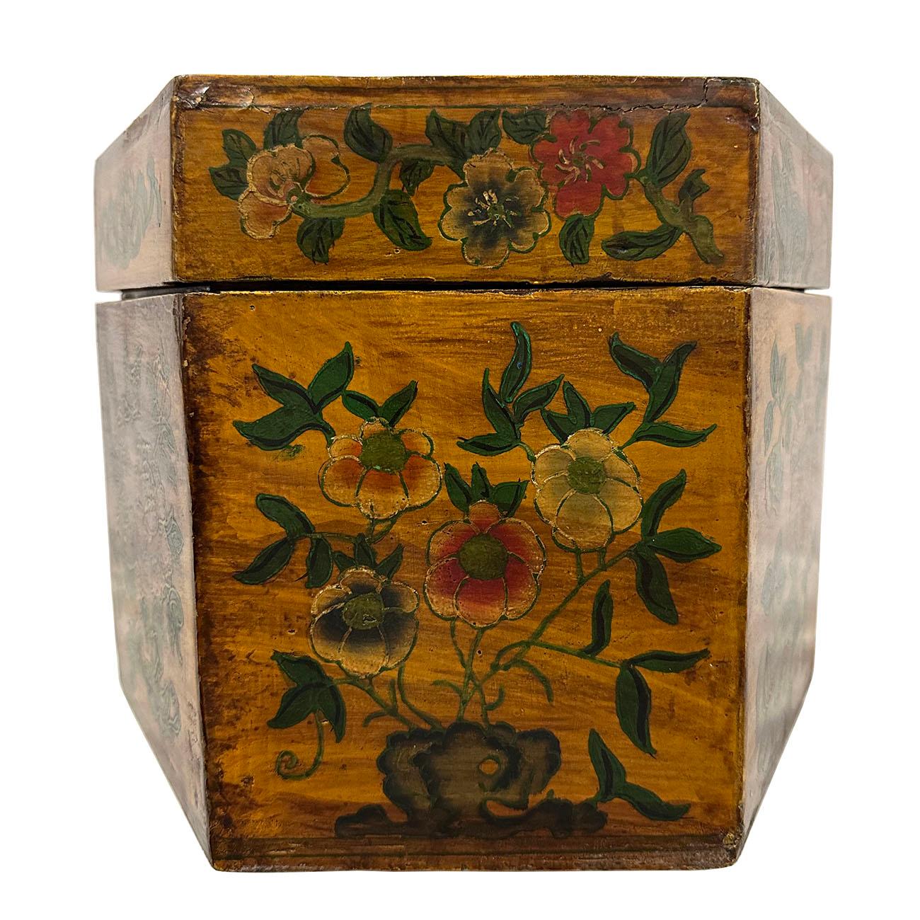 Hand-Painted Mid 20th Century Chinese Hand Painted Sewing Box, Jewelry Box For Sale