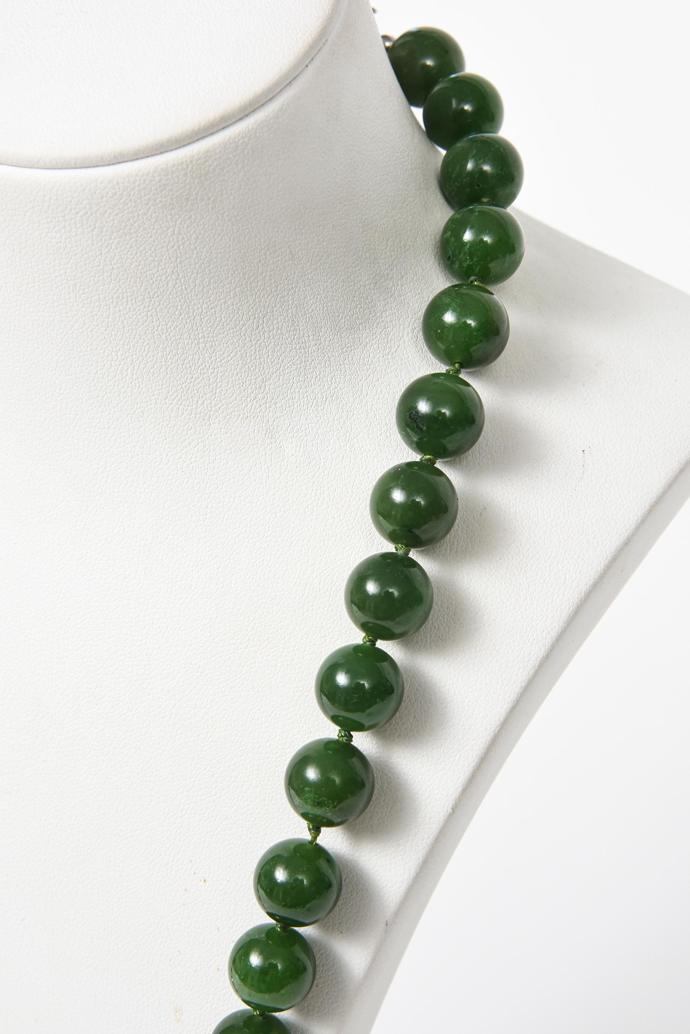 Mid 20th Century Chinese Jade and Carved Coral Bead Necklace With Silver Flower 8