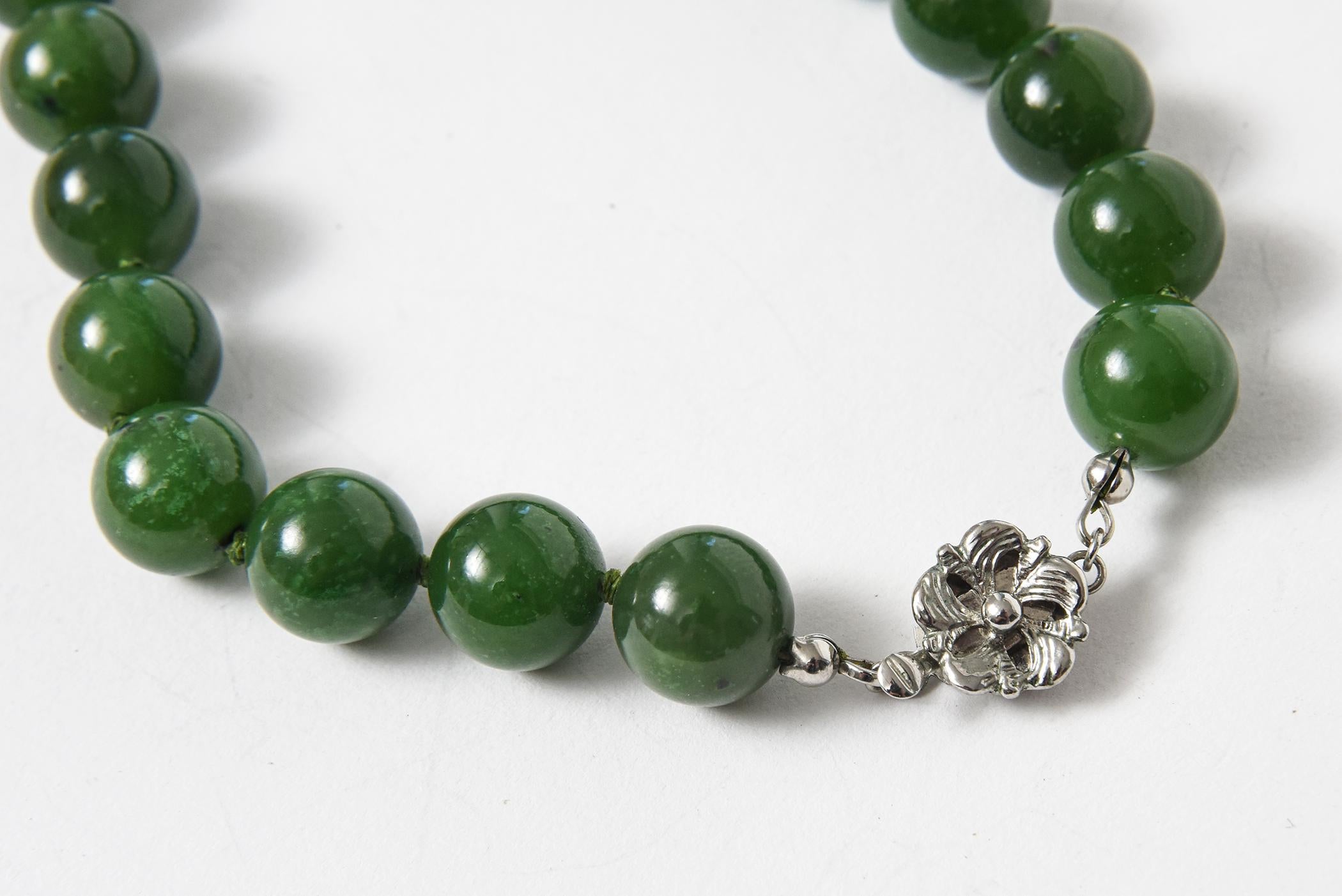 Mid 20th Century Chinese Jade and Carved Coral Bead Necklace With Silver Flower 4