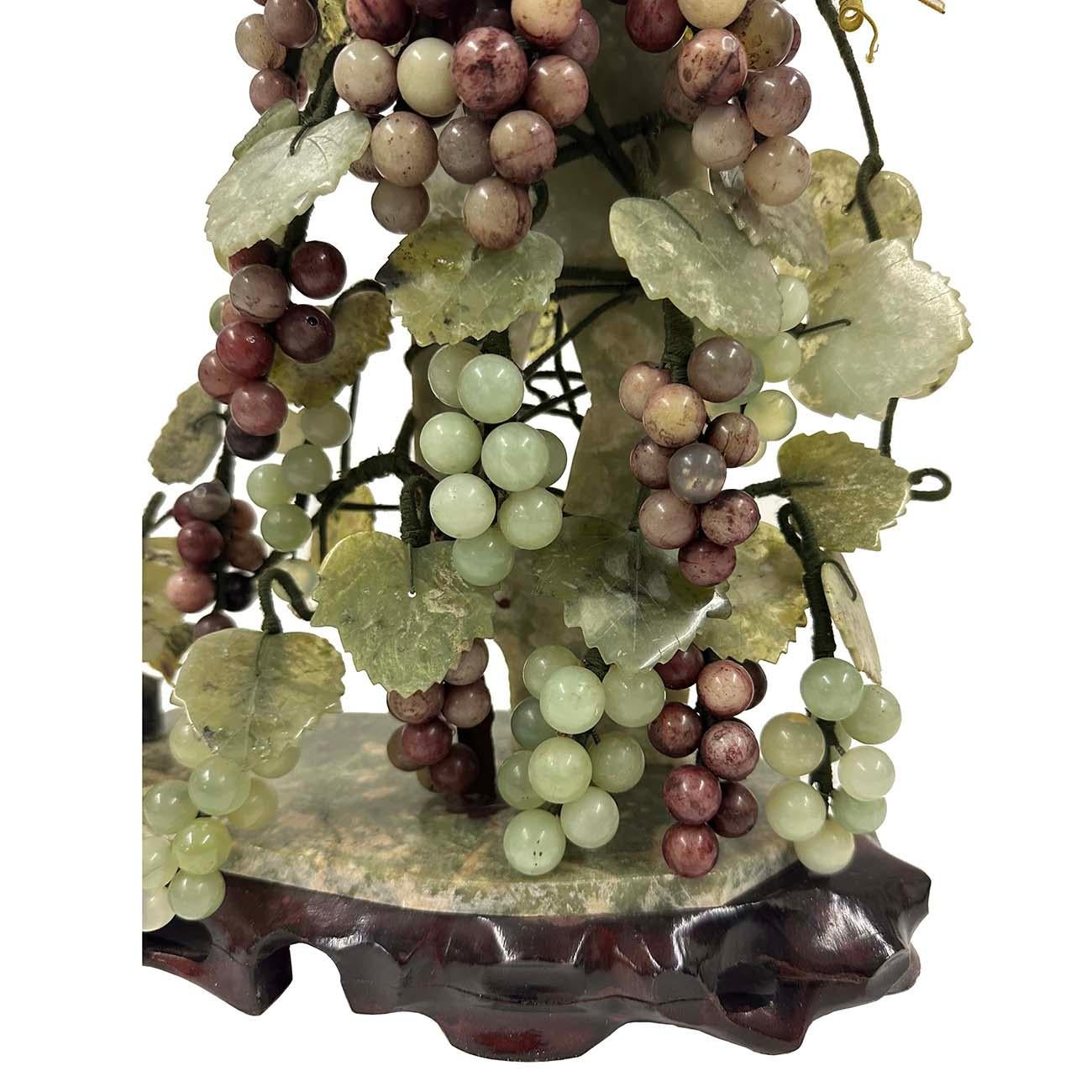 Mid-20th Century Chinese Jade Grape Vine Sculpture For Sale 2