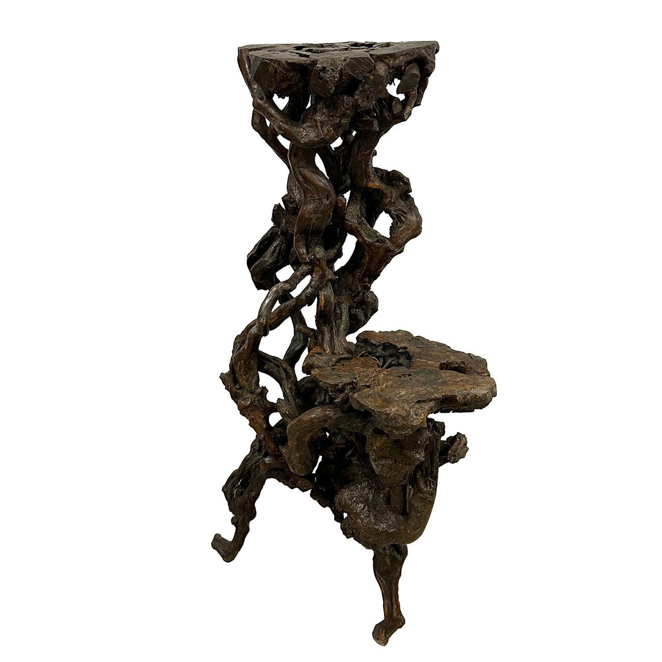 Mid-20th Century Chinese Natural Organic Tree Roots Plant Stand, Pedestal In Good Condition For Sale In Pomona, CA