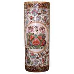 Porte-parapluies chinois du milieu du 20e siècle peint & Médaillon de rose dorée en porcelaine