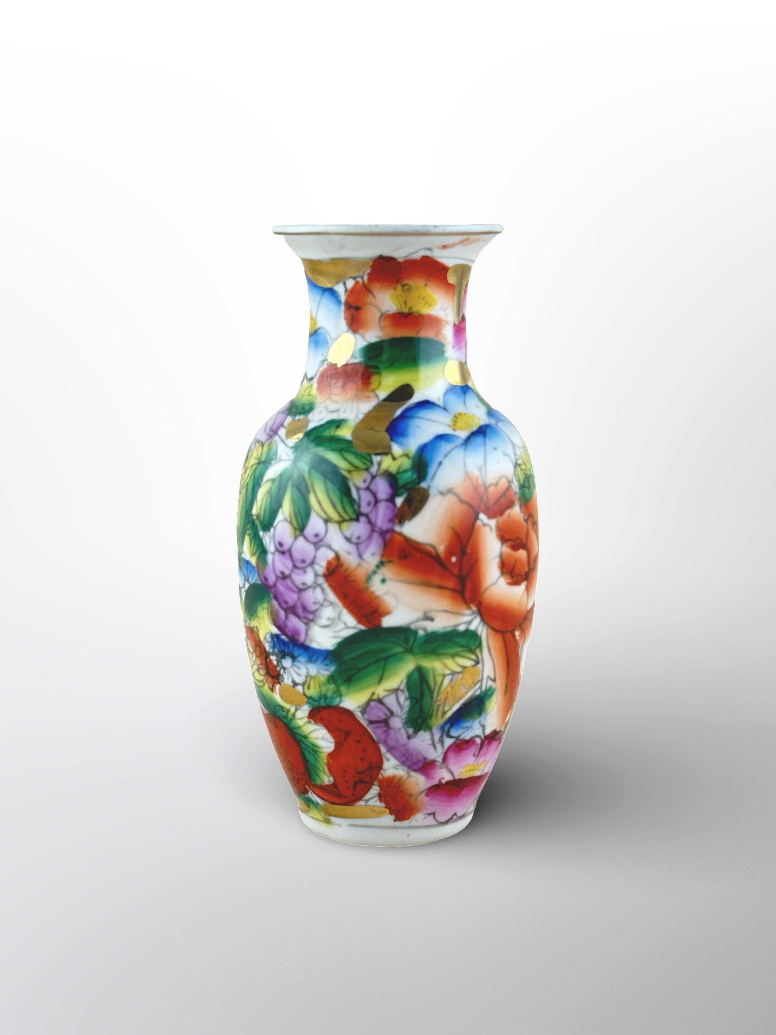 Hand-Painted Mid 20th Century Chinese Porcelain Baluster Vase Mille Fleur Style For Sale