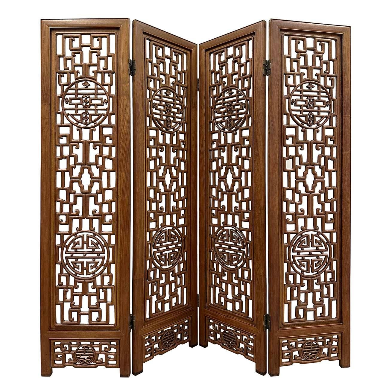 Mid-20th Century Chinese Rosewood Open Carved Screen/Room Divider For Sale 6