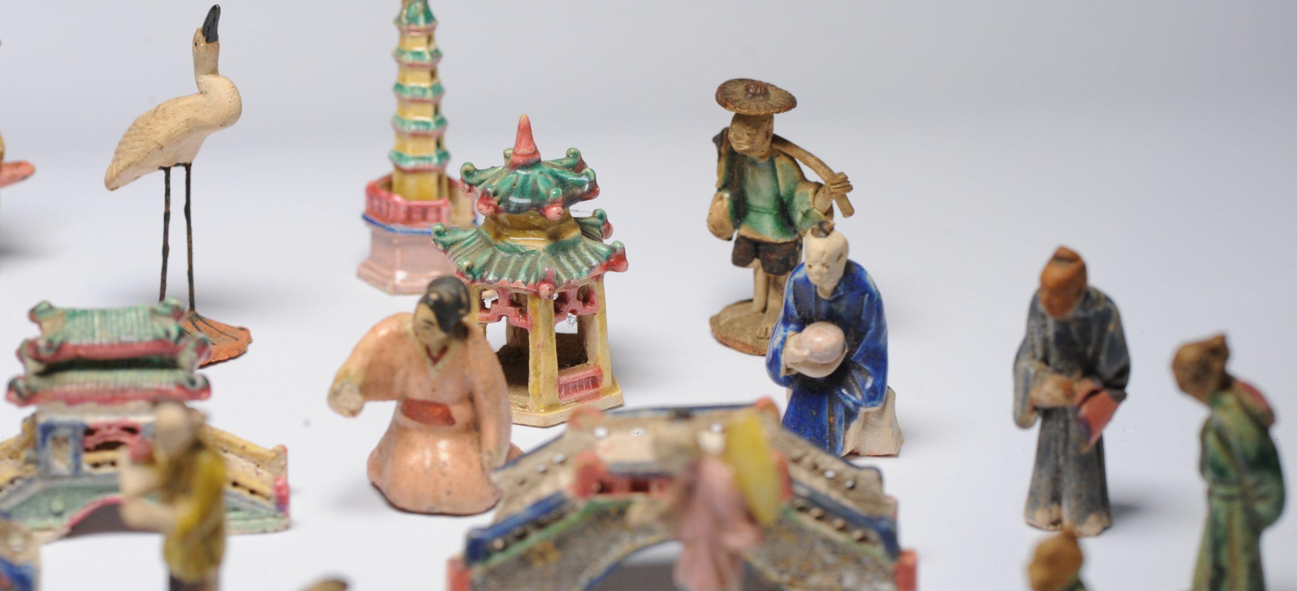 Mid 20th Century Chinese Set of Shiwan Pottery Bonsai Display Figurines For Sale 9