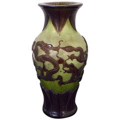 Mid-20th Century Chinese Vase in Etched Glass and Gold Leaf