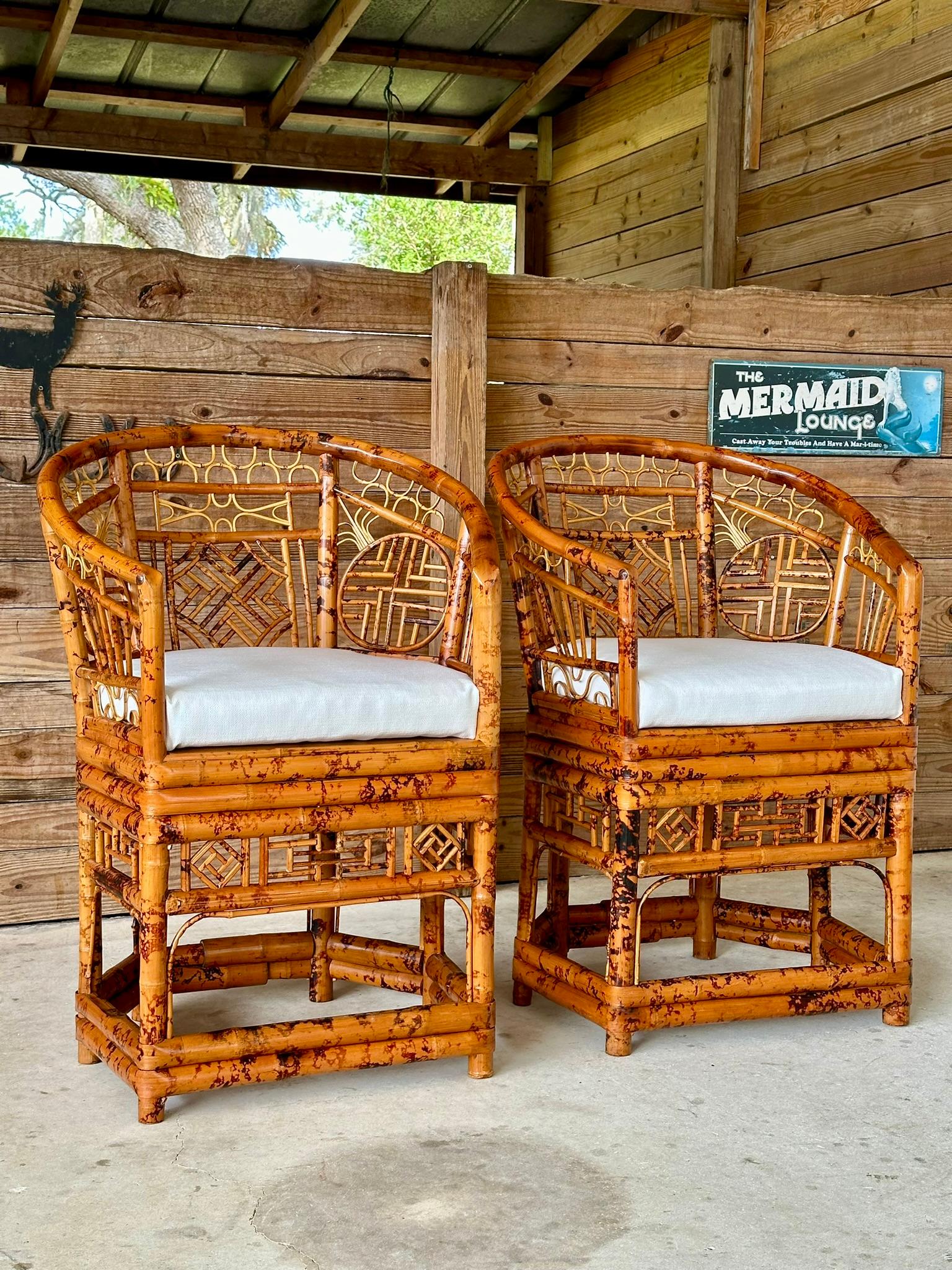 Chaise d'appoint en bambou tortue Chippendale Chinoiserie du milieu du 20ème siècle - Paire en vente 8