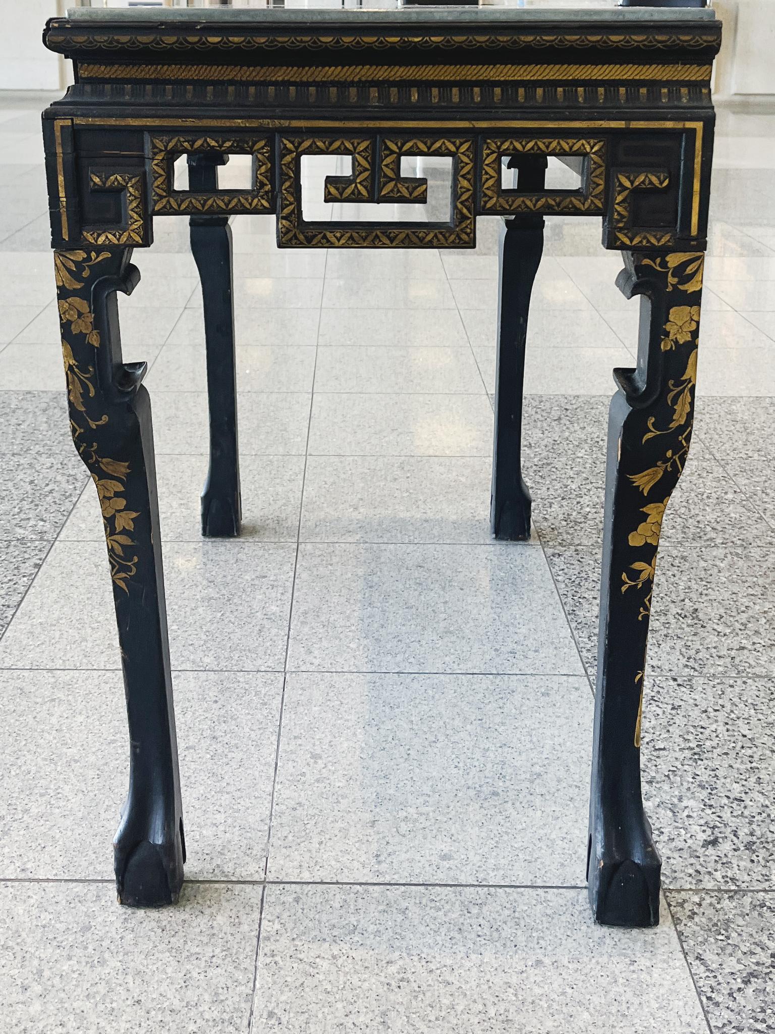 Table d'appoint en ardoise Chinoiserie du milieu du 20e siècle en vente 2