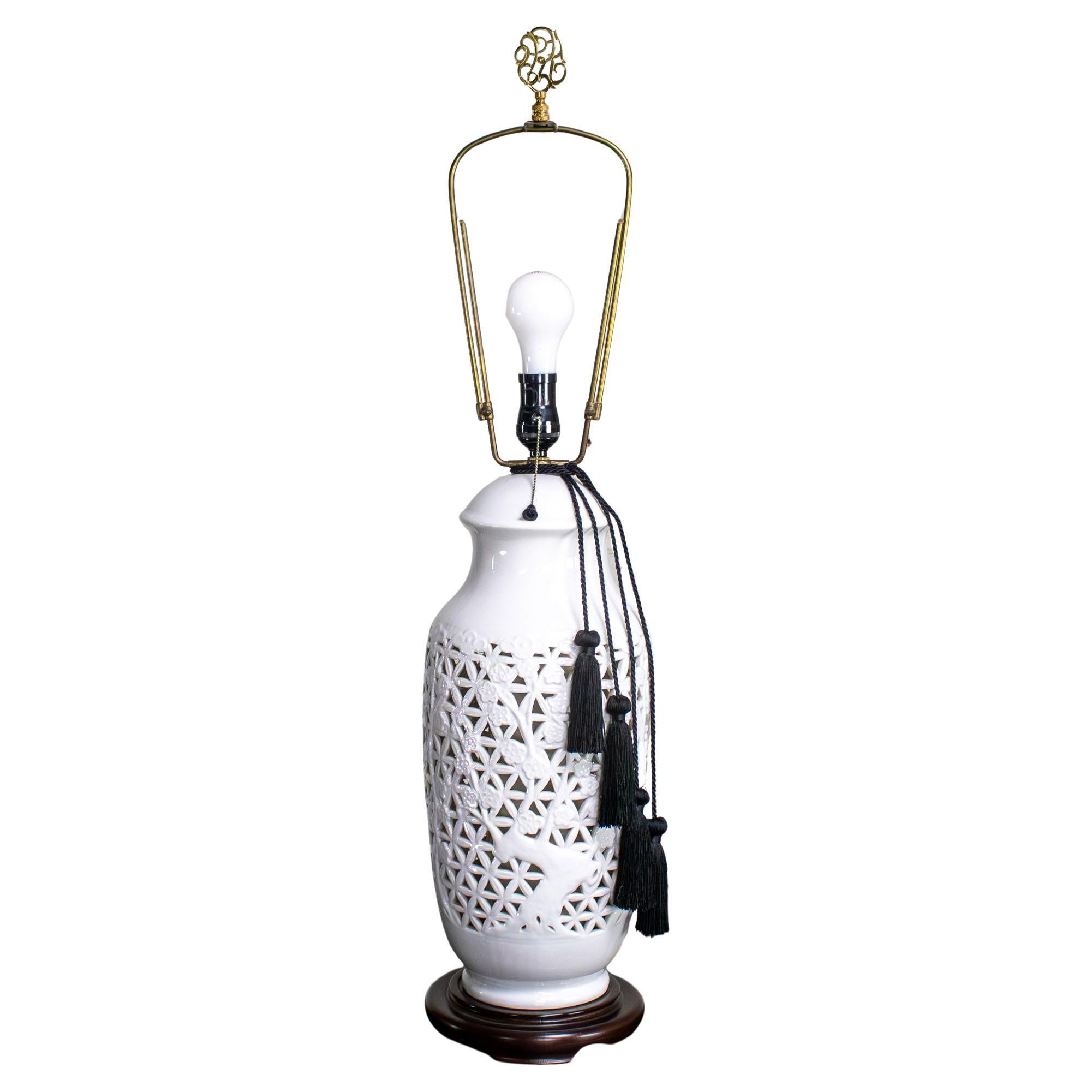 Mid-20th Century Chinoiserie Table Lamp White Pierced Porcelain Blanc De Chine
