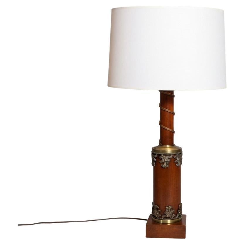 Mid-20th Century Classical Wood and Bronze Table Lamp, Italy For Sale