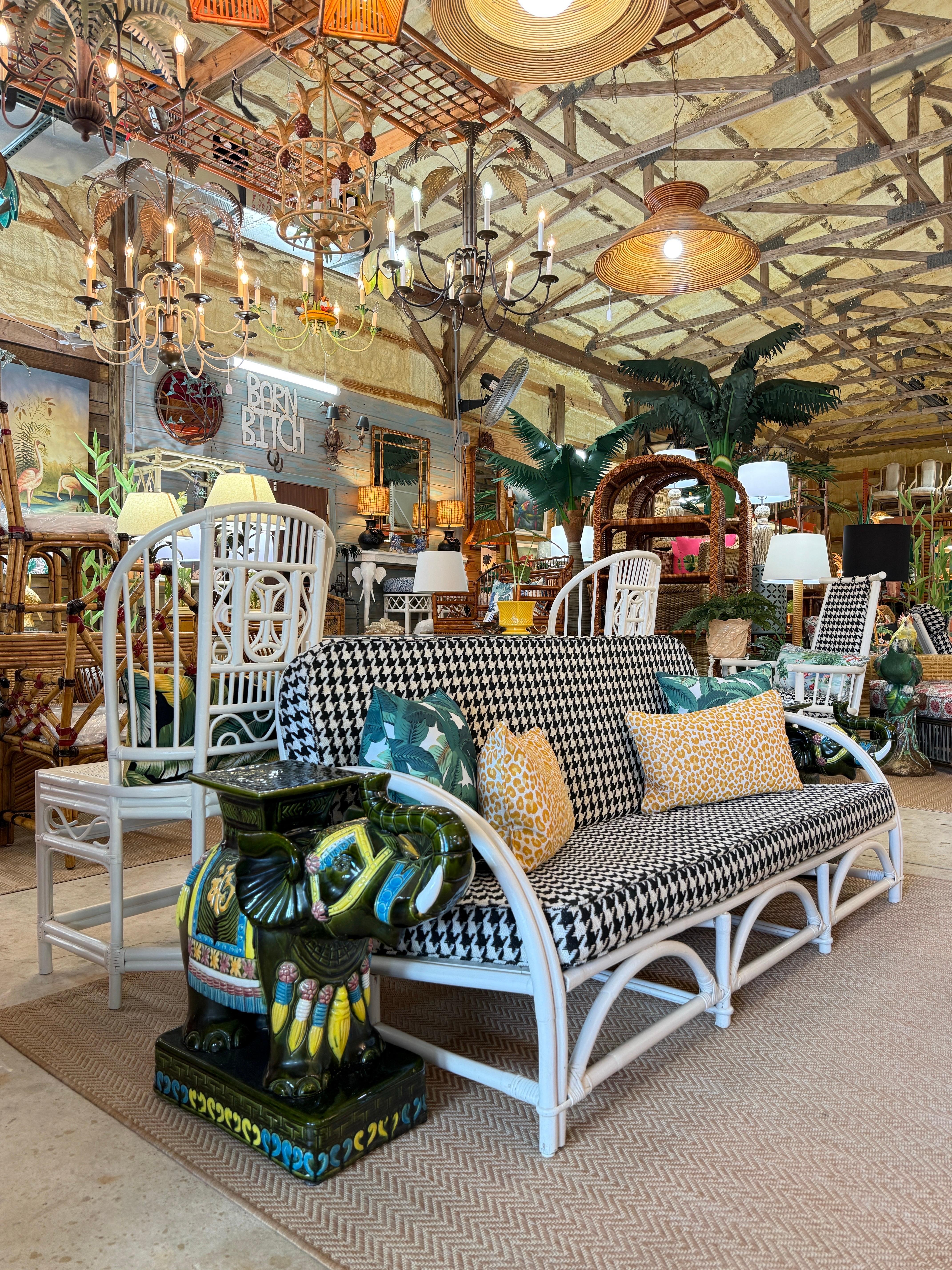 Mid-20th Century Coastal Bent Rattan Sofa by Ficks Reed With Houndstooth Upholst For Sale 14