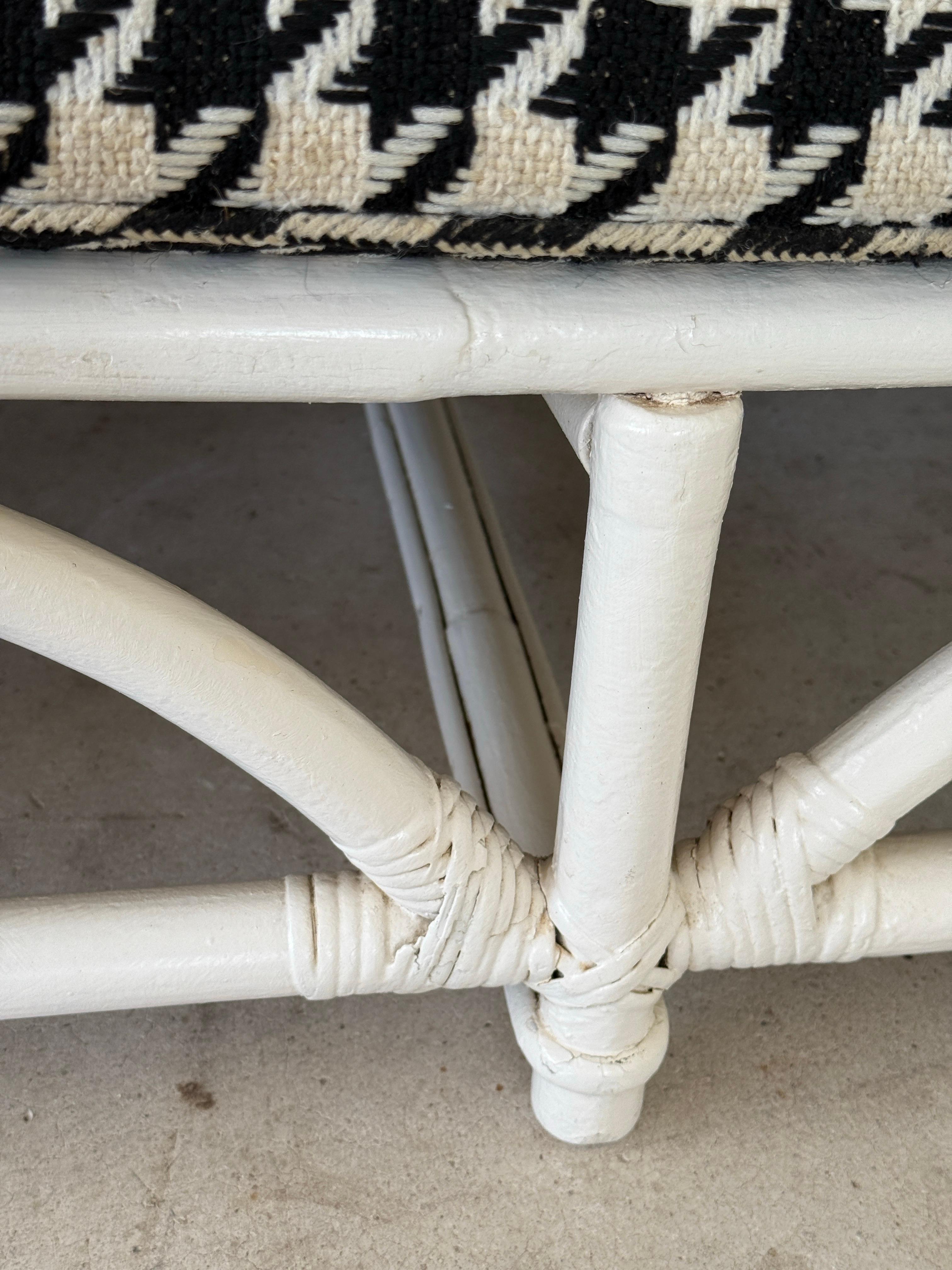 Mid-20th Century Coastal Bent Rattan Sofa by Ficks Reed With Houndstooth Upholst For Sale 2