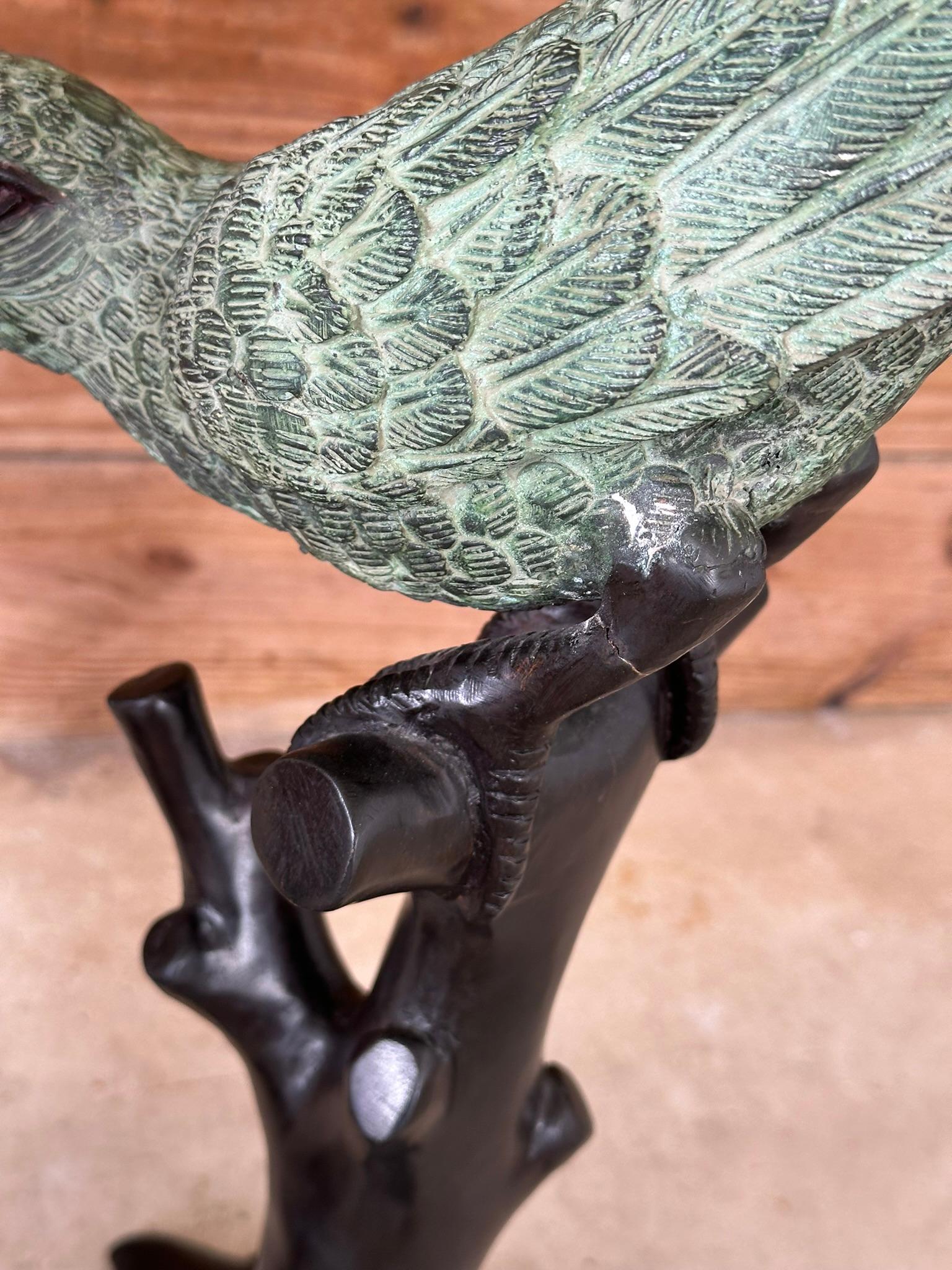 Coastal Tropical Art Deco Bronze Verdigris Papageienstatuen-Paar, Mitte des 20. Jahrhunderts, Paar im Angebot 5