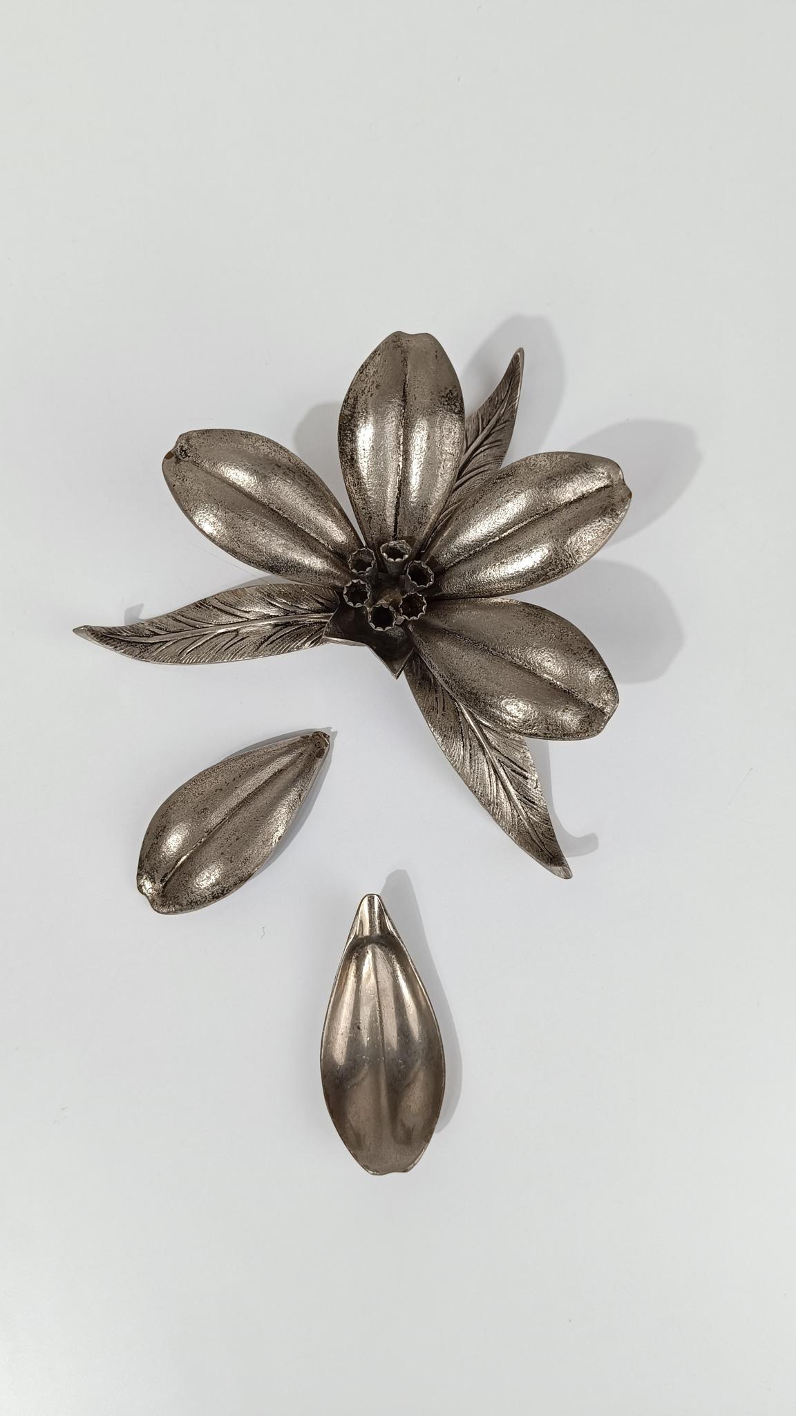 Metal Mid 20th Century Cocktail Ashtray in Flower Shape with Removable Petals For Sale