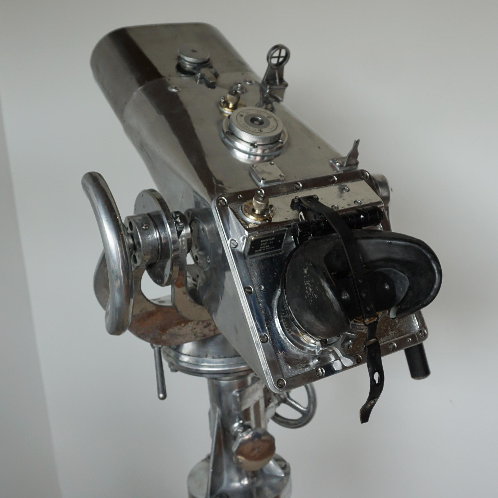 MId-20th Century Cold War Era 20x110 BMT-110 Marine Observation Binoculars 4