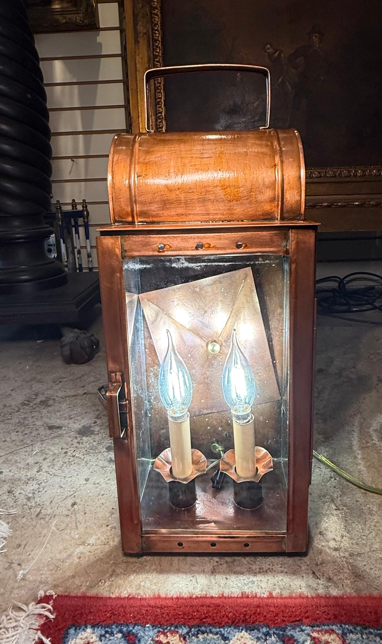 Farol de Pared Electrificado Estilo Colonial de Mediados del Siglo XX en venta 2