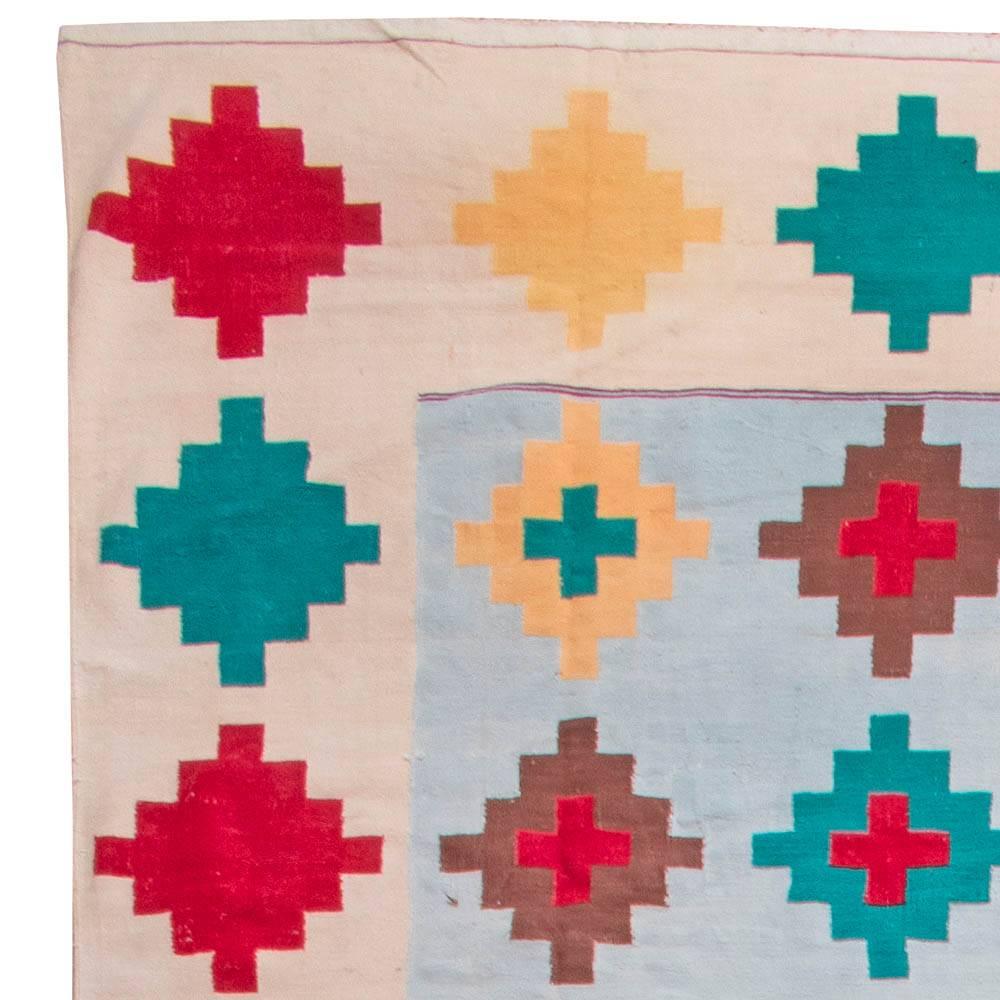Midcentury Diamonds Indian Dhurrie Rug In Good Condition For Sale In New York, NY