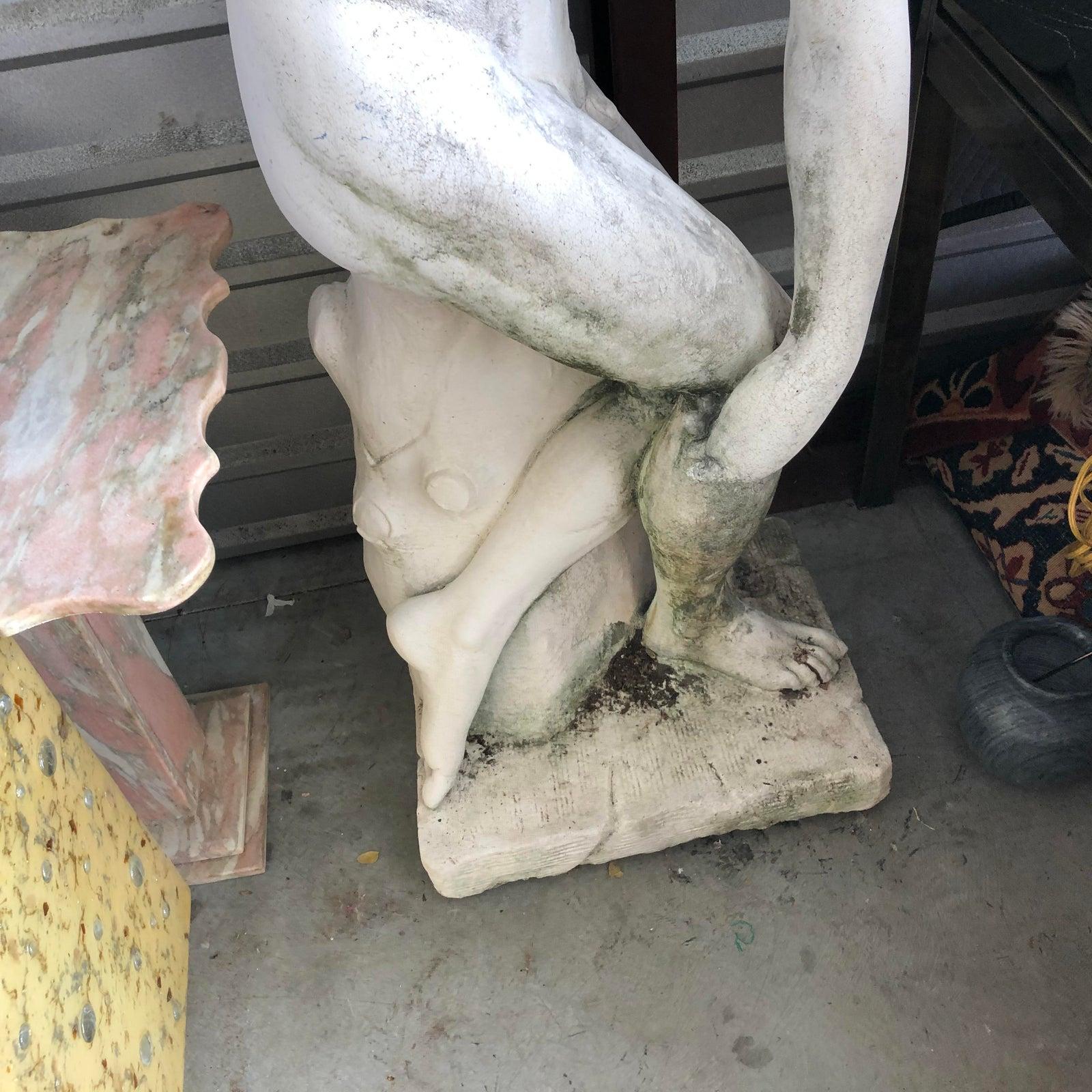 Mid 20th Century Concrete Discus Thrower Statue For Sale 2