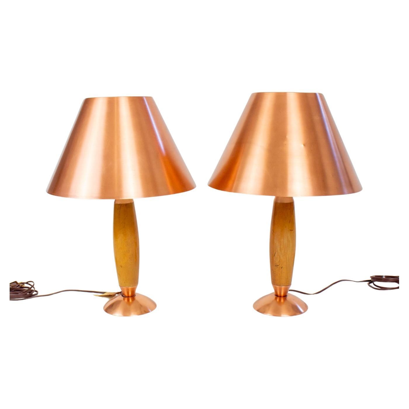 Paire de lampes de table Masterline en cuivre et Wood du milieu du 20e siècle en vente