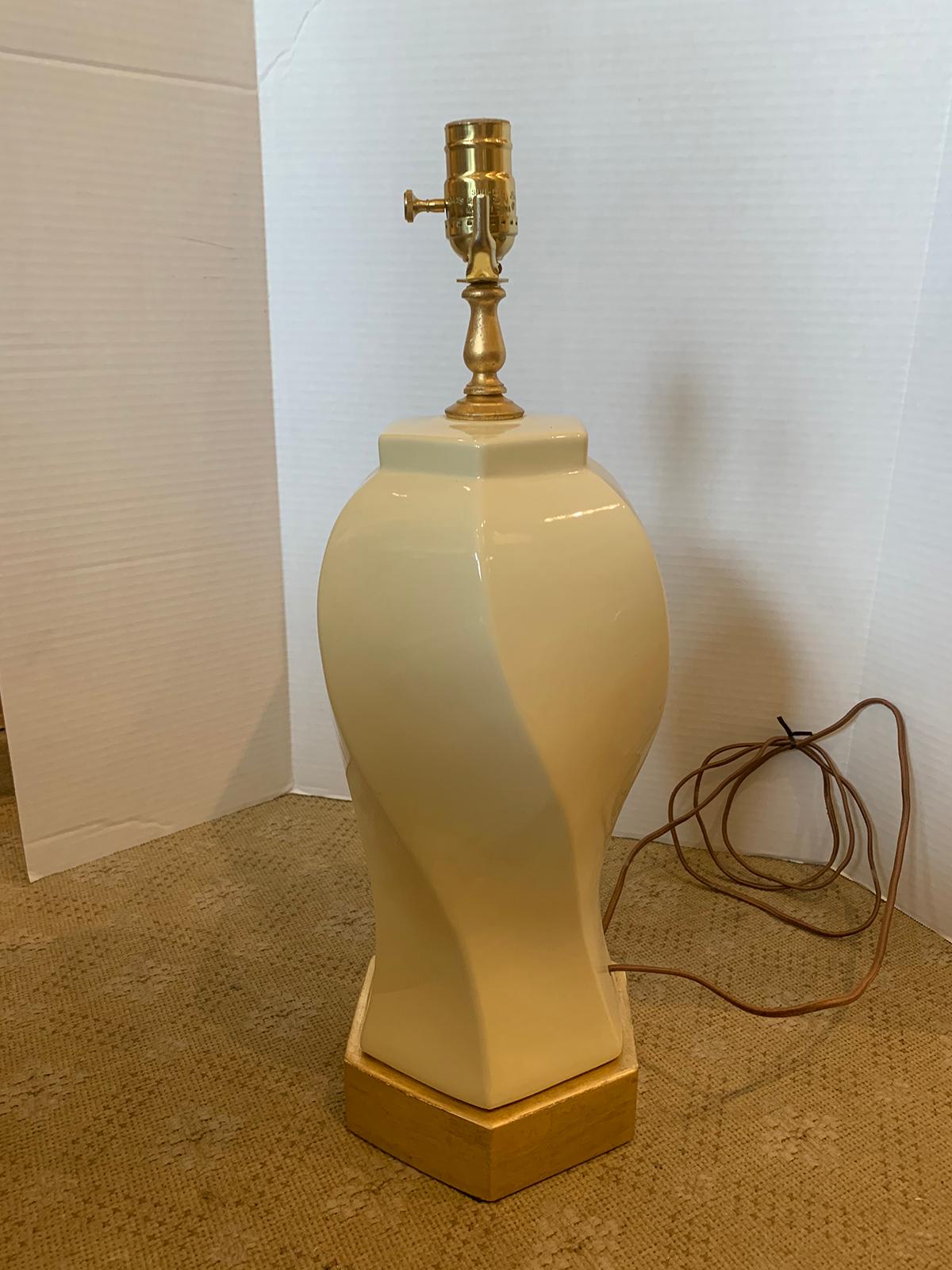 Mid-20th Century Cream Porcelain Lamp on Custom Giltwood Base 2