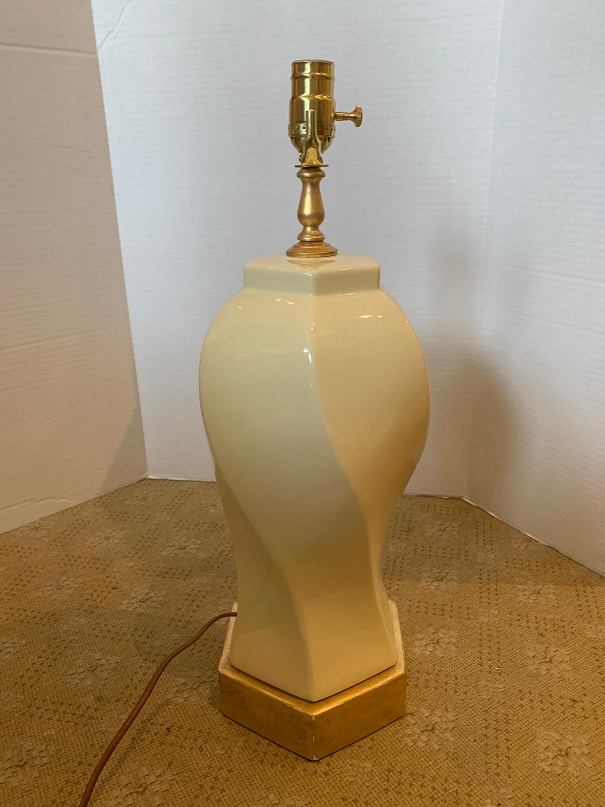 Mid-20th Century Cream Porcelain Lamp on Custom Giltwood Base 5