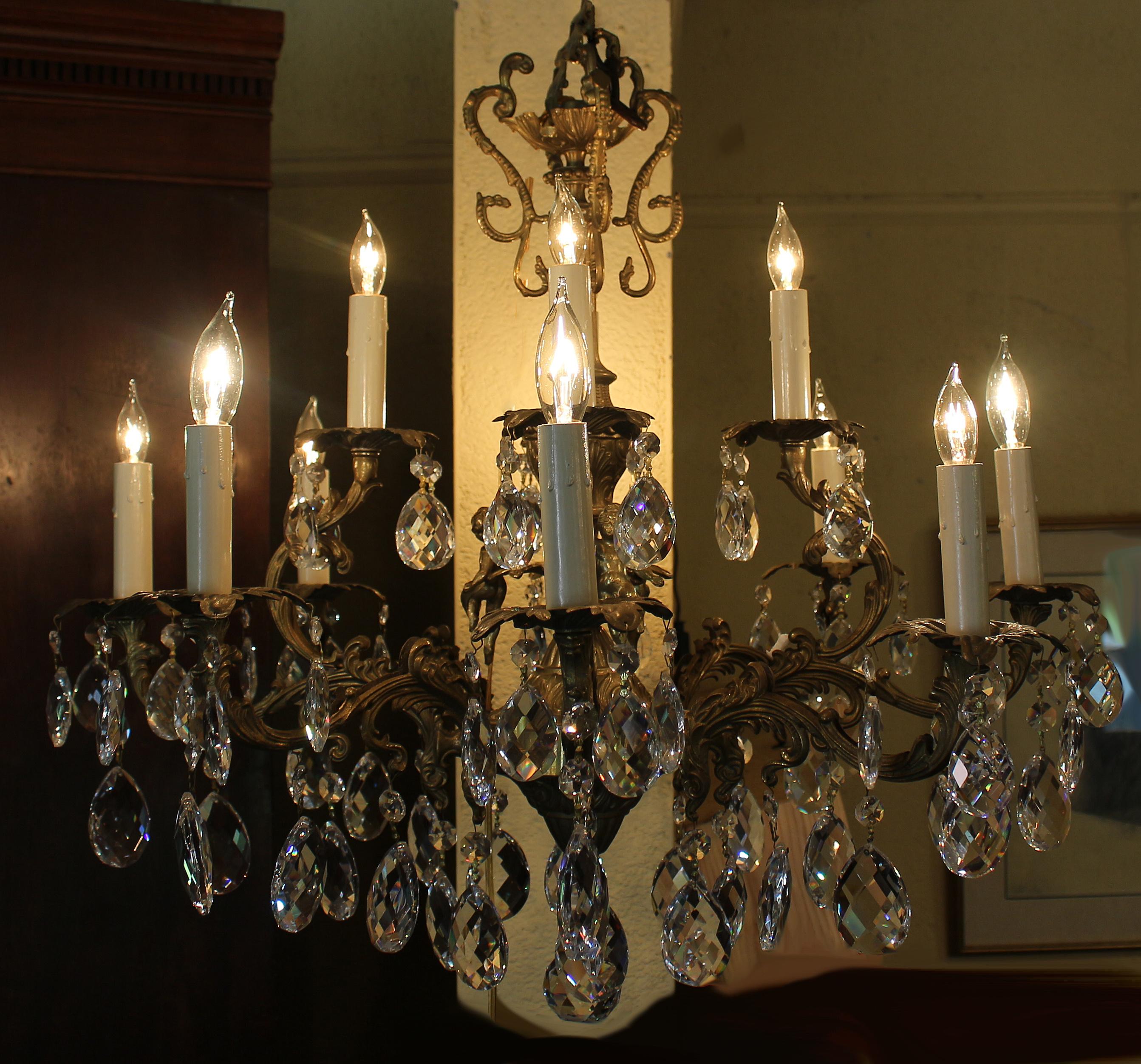 Mid-20th Century Crystal & Bronze 12-Light Chandlier 1