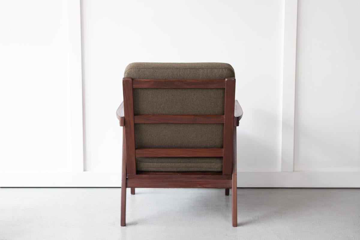 Dänischer Sessel aus Teakholz, Mitte des 20. Jahrhunderts (Stoff)