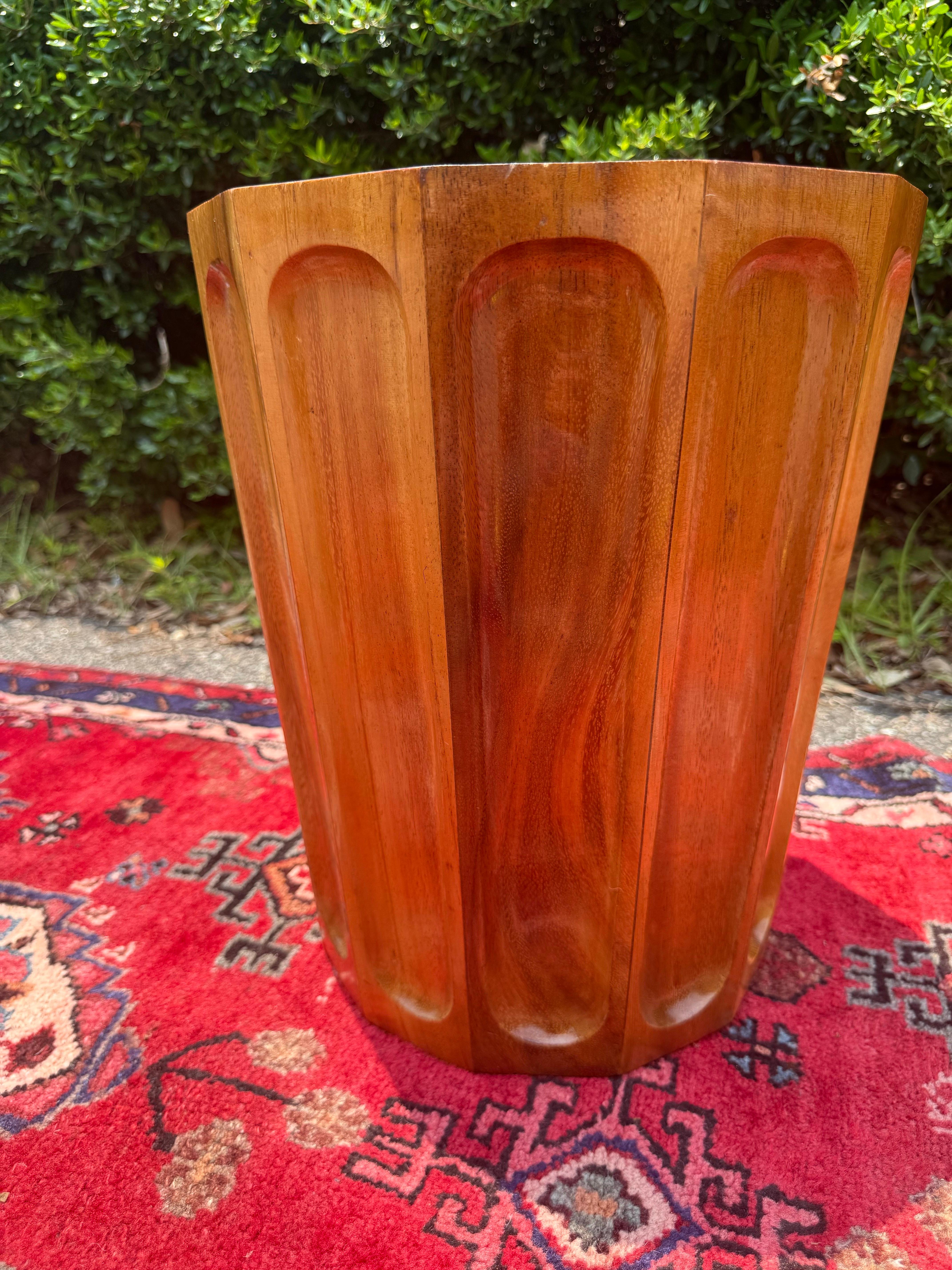 Teak Cestino per rifiuti in teak in stile danese moderno della metà del XX secolo in vendita
