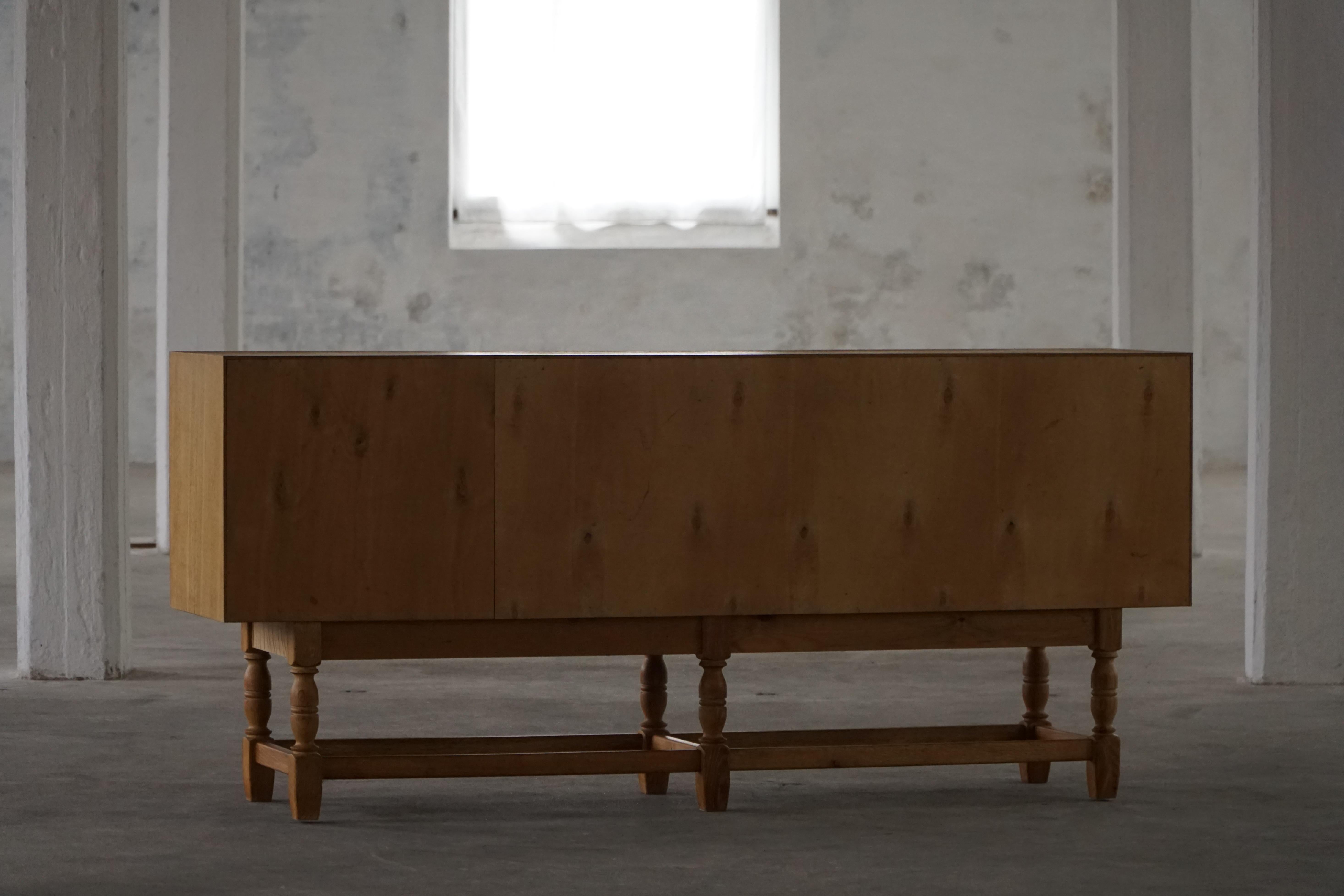 Mid-20th Century, Danish Oak Sideboard / Crezenda, Danish Cabinetmaker, 1950s For Sale 10