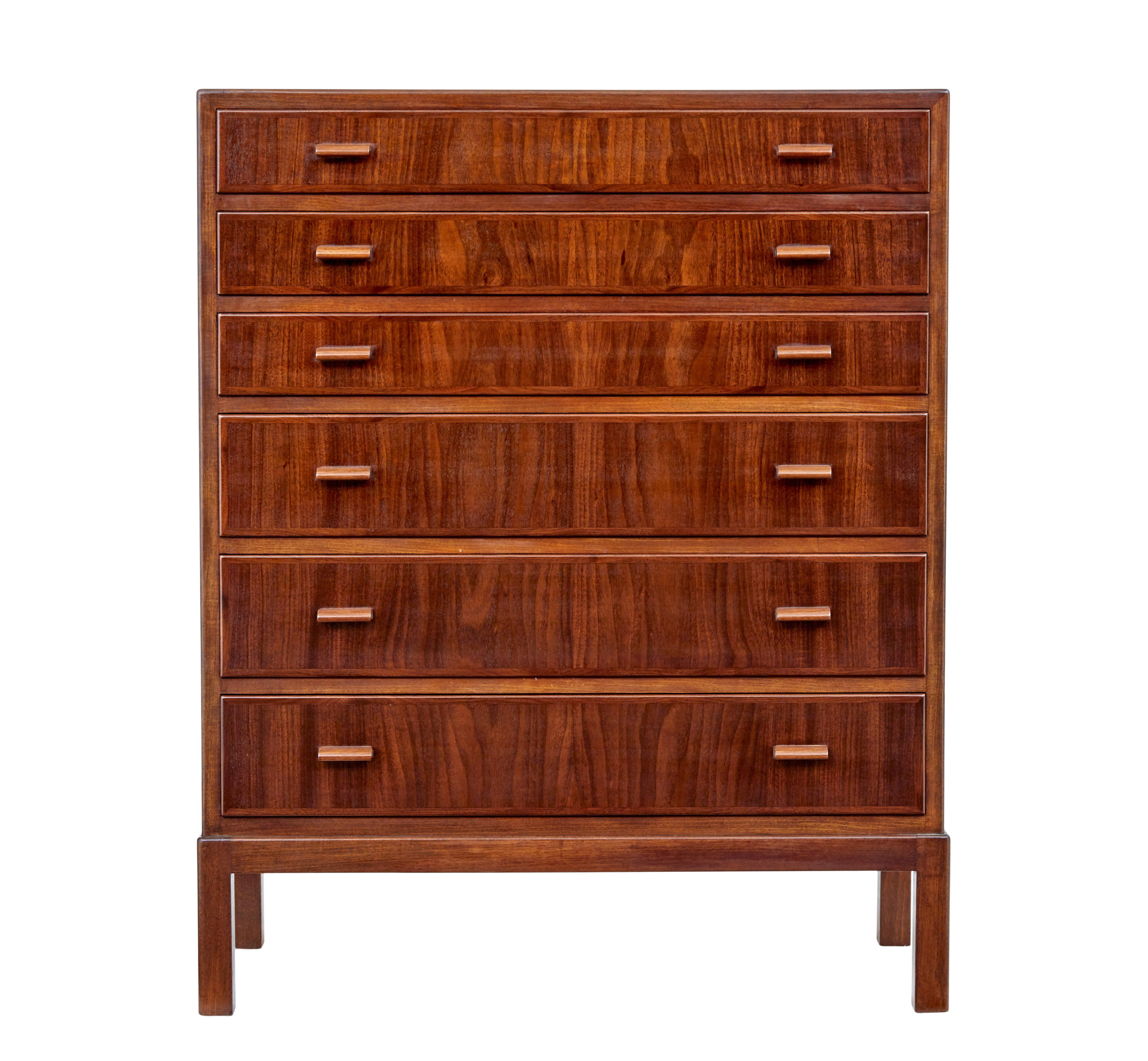 Mid 20th century Danish teak chest of drawers In Good Condition In Debenham, Suffolk