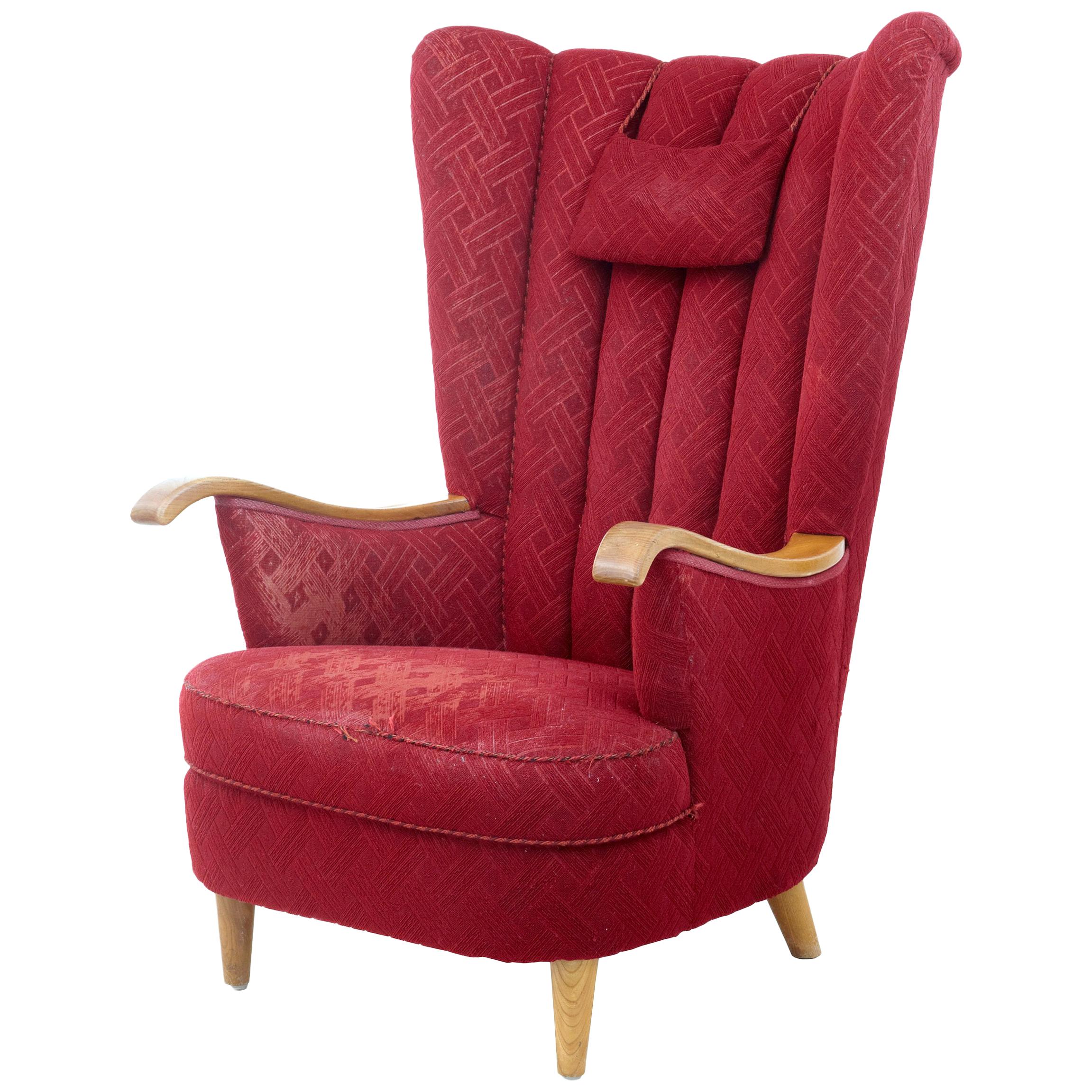 Mid-20th Century Deco Inspired Shell Back Armchair For Sale at 1stDibs