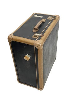 Mid-20th Century Decorative German Suitcase Set